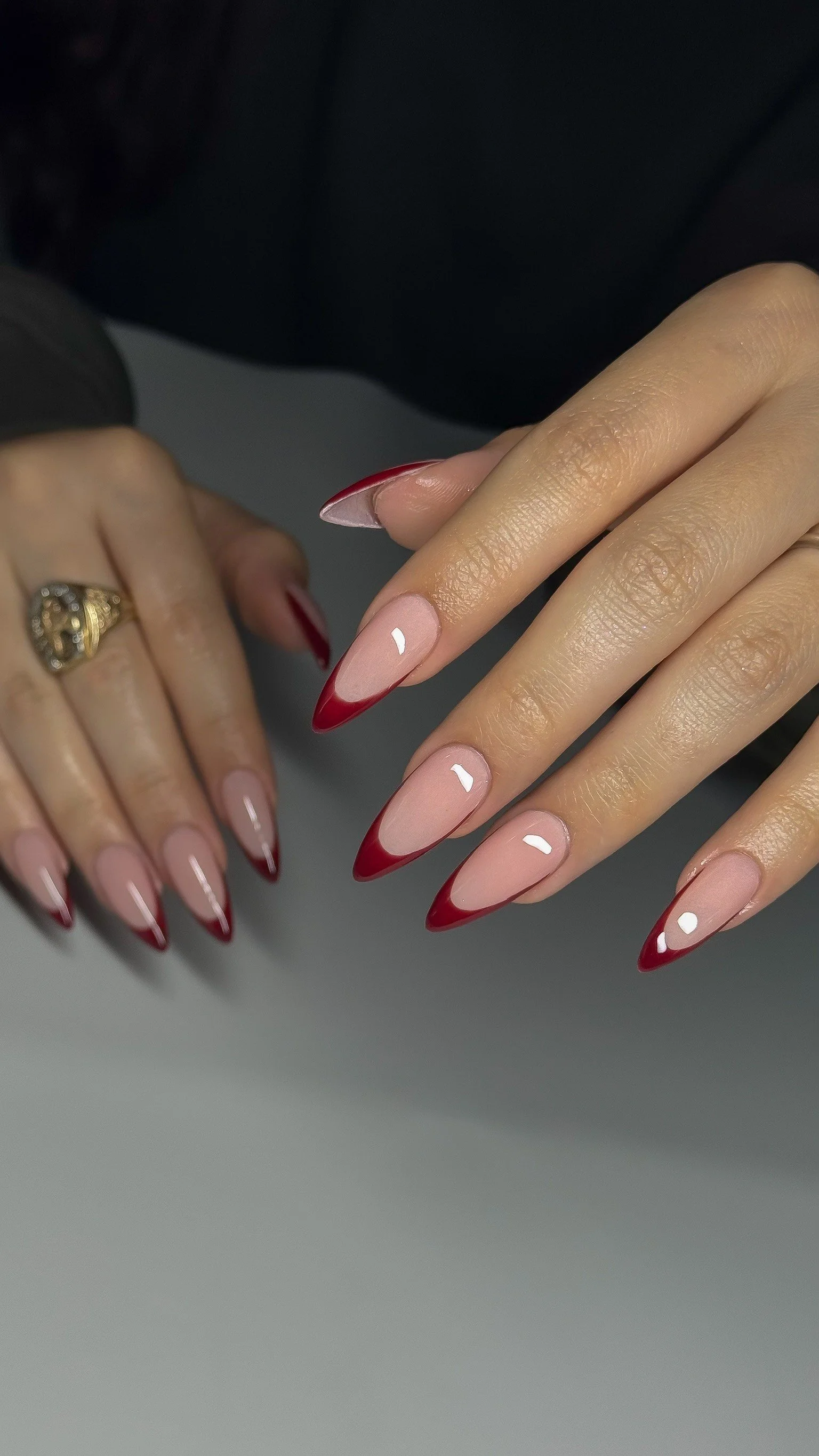 Lilith Manicure Gelx Nail Artist Ongles Pose Americaine Manucure Combinée Manucure Russe Manucure Seche Soin des ongles Manucure Luxueuse Longueuil Rive Sud Montreal