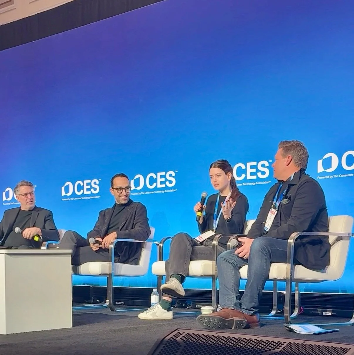 On stage at CES with The Spoon, alongside @tylerflorence from @foodnetwork and @akashani from @serverobotics talking chef vs. robot.

As robotics becomes more accessible, the opportunity isn&rsquo;t replacement&mdash;it&rsquo;s augmentation. Tools th