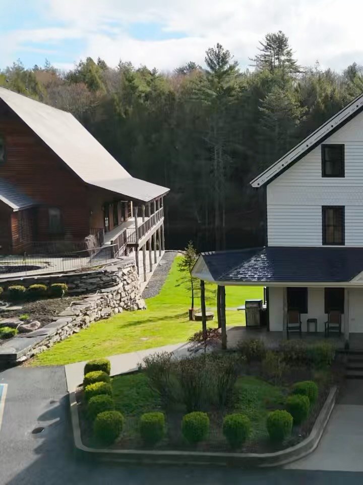 A little introduction to Pine Brook Manor.

Set among 110 acres of woods, water, and open land, Pine Brook is a place with a story that goes back to 1895.

Today, its historic spaces, winding trails, cozy stays, and gathering places come together to 