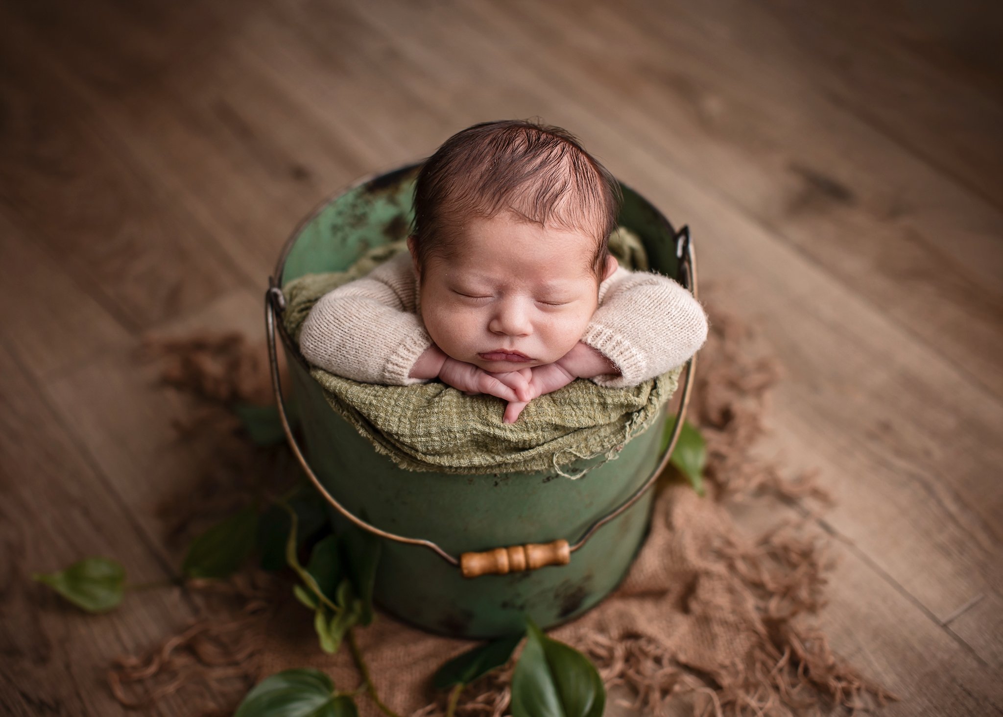 VinnyNewborn (9).jpg