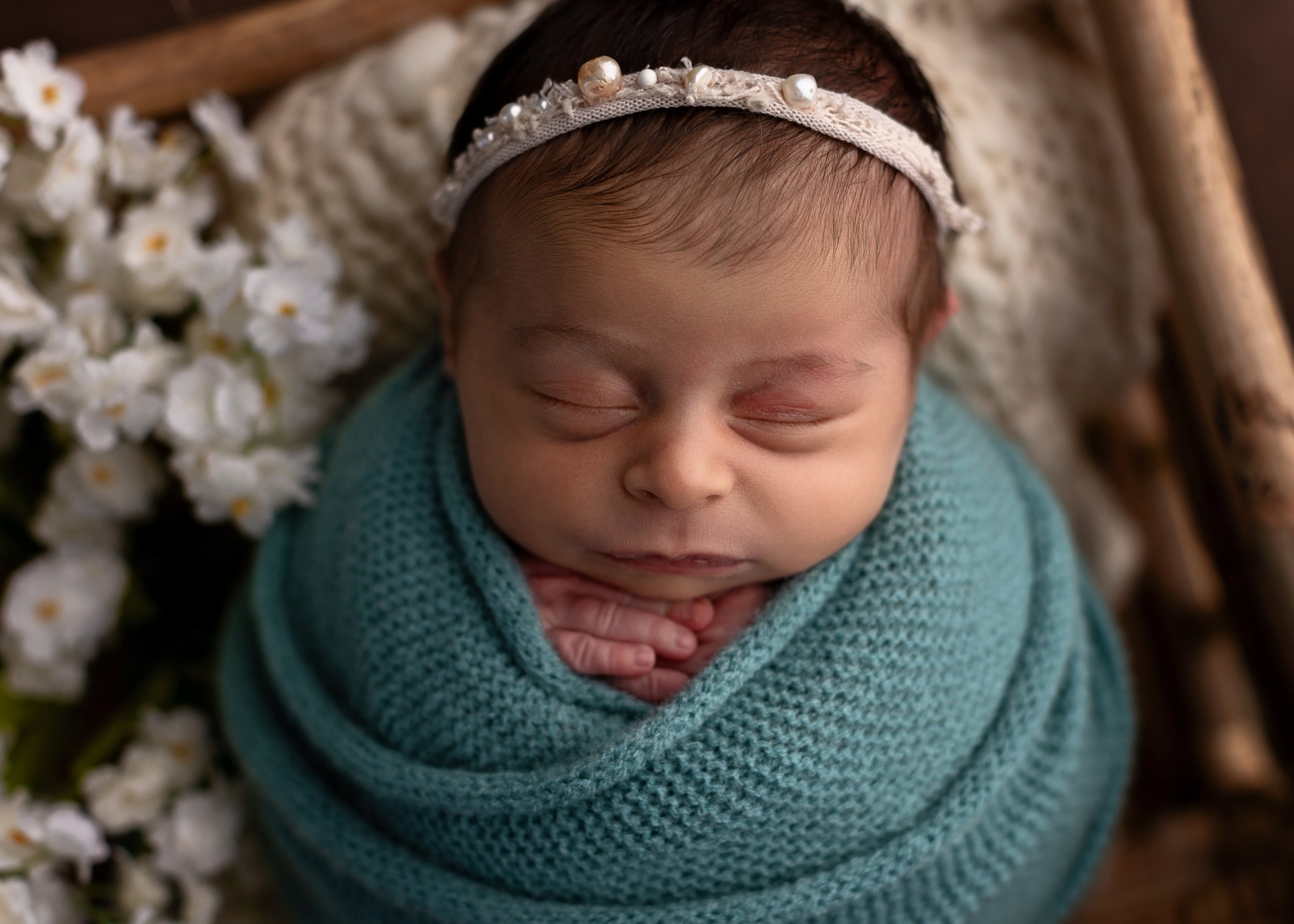 ShiraJoyNewborn (3).jpg