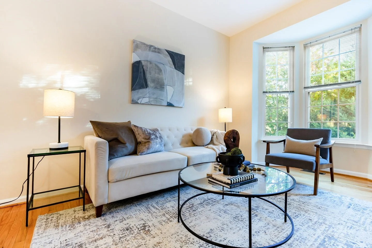 A little texture, a little warmth, and a whole lot of &ldquo;I could live here.&rdquo; ✨

Property: 5818 Cowling Ct. Alexandria,VA. | 700,000
Represented by: Sarah Bobbin @corcoranmce 

Staged + Styled by Studio Elida
Serving the DMV + transforming l