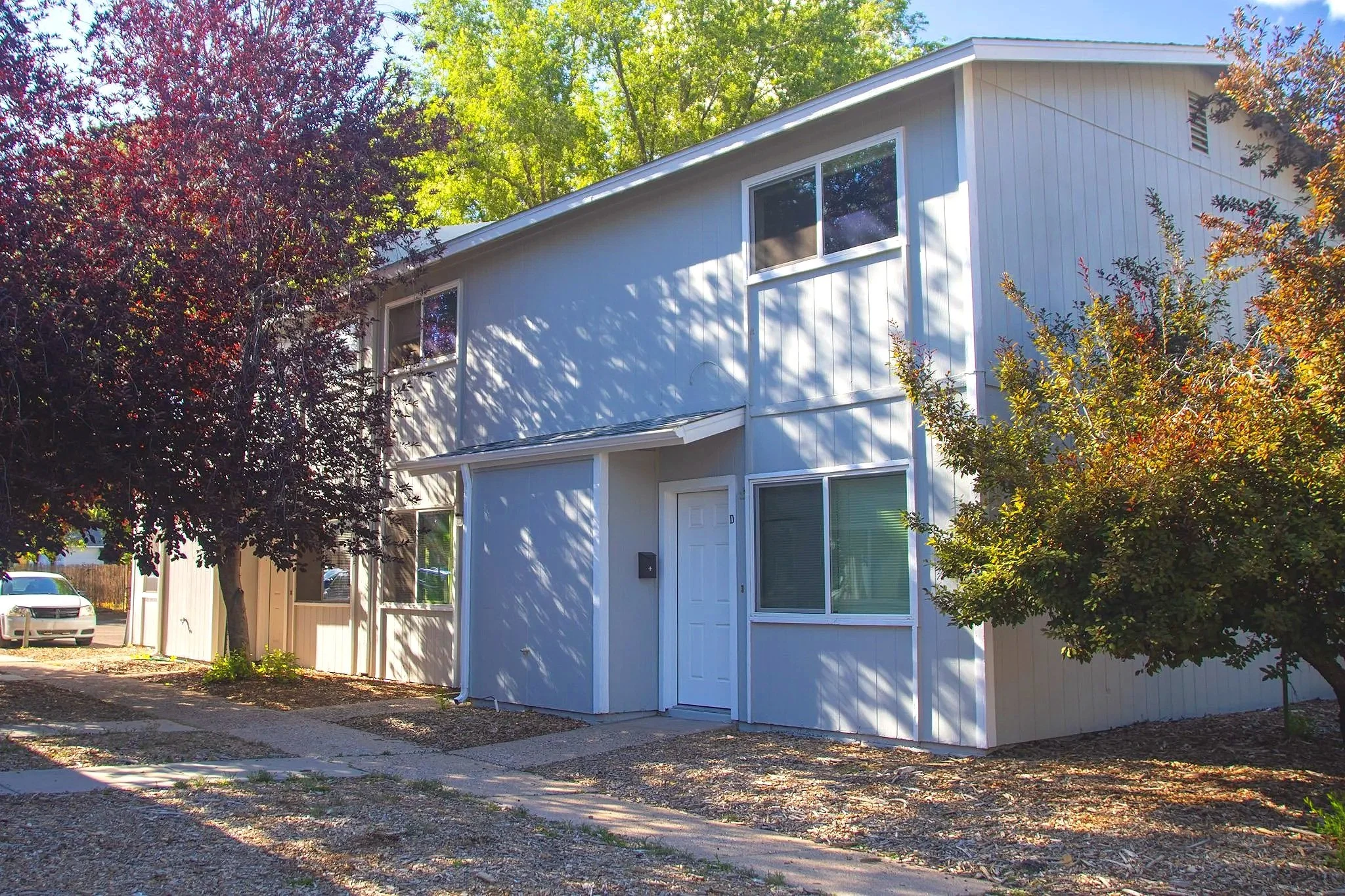 Fourplex
Building: 3117 sqft
Parcel: 7100 sqft
Density: 25 units/acre