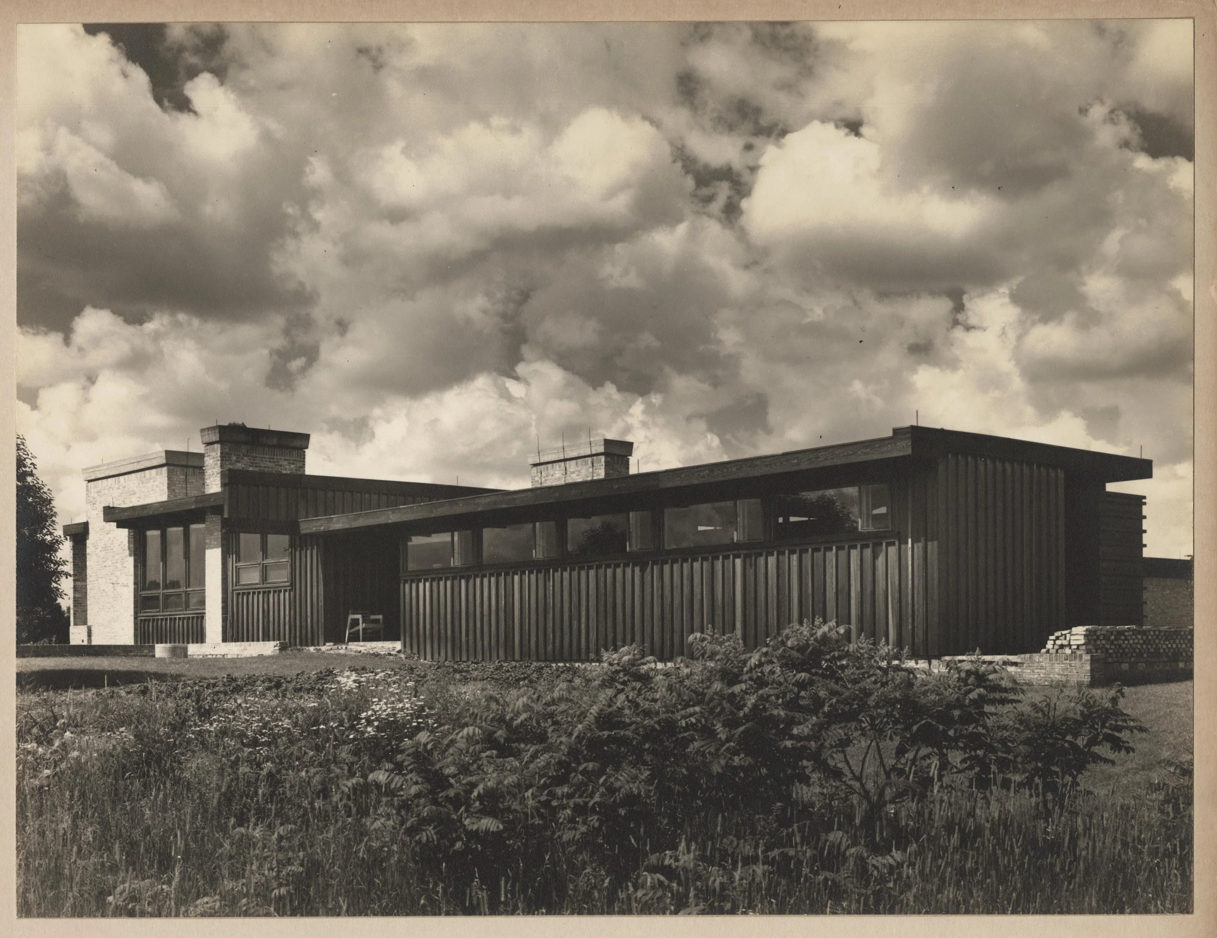 Outside--9276-F negative.jpg