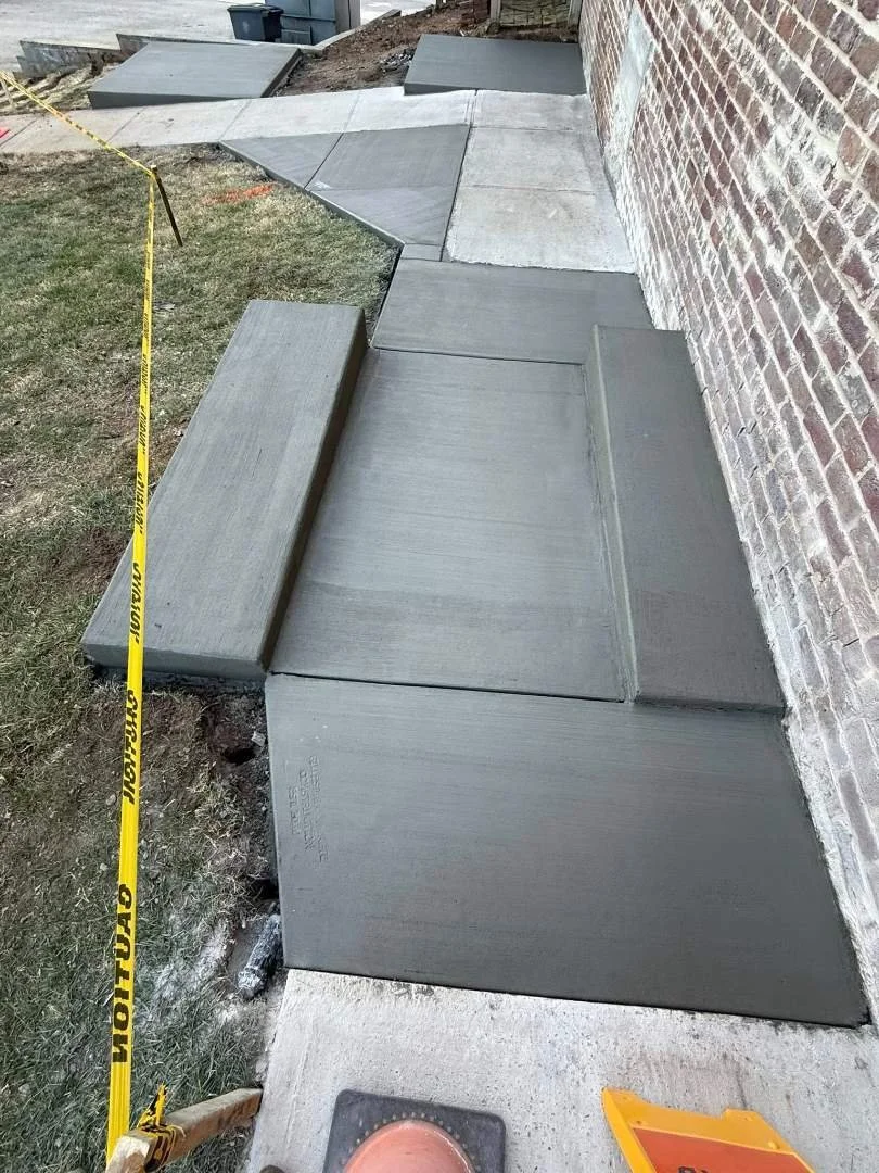 Smooth-finished concrete step and landing by Gillespie Concrete in McMinnville, TN