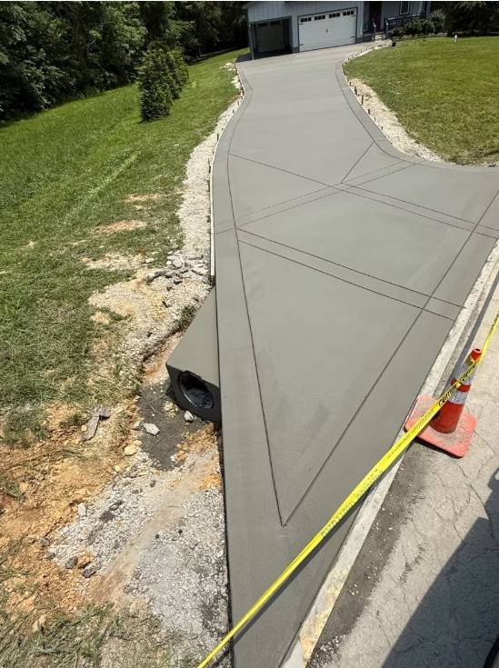 compressed_triangle_driveway - Copy.jpg
