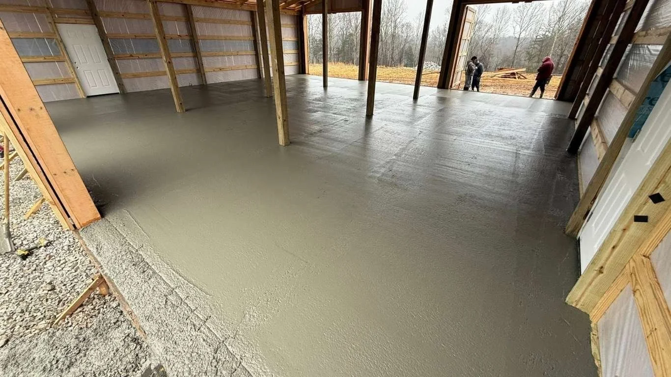 1700 square foot concrete barn slab pour in Quebeck Tennessee