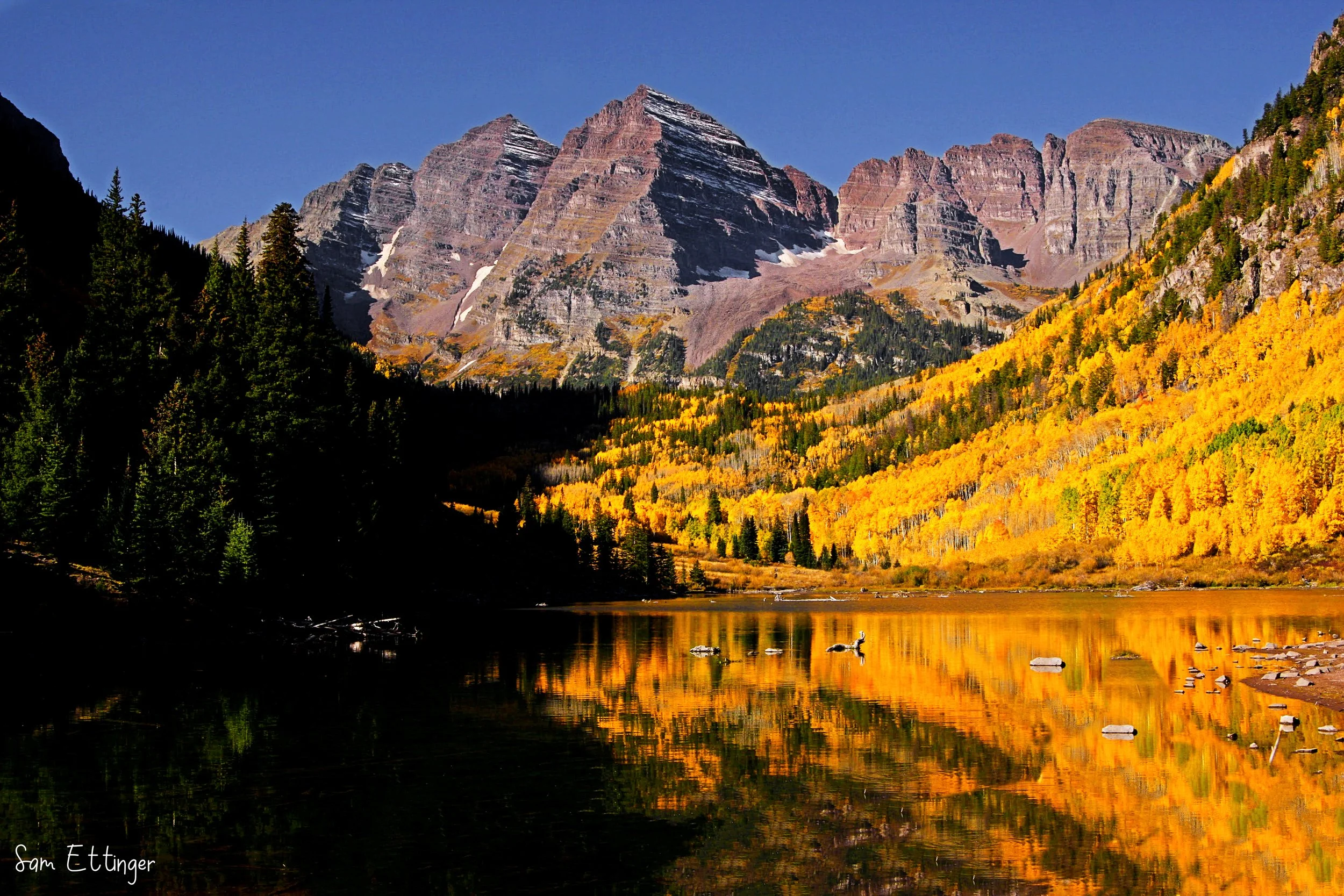 Maroon Bells over the lake .jpg
