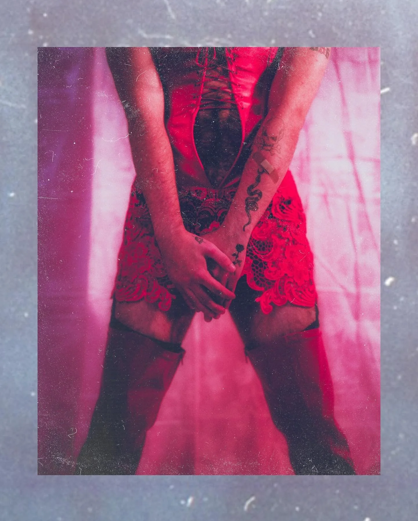 The Devil is after both of us

Featuring: @xanarchychaos (he/they)
Photography: @spilledmilkphoto / @milkmanphoto (he/him)

#styledshoot #queerartist #louisvillephotographer #louisvillecreatives
