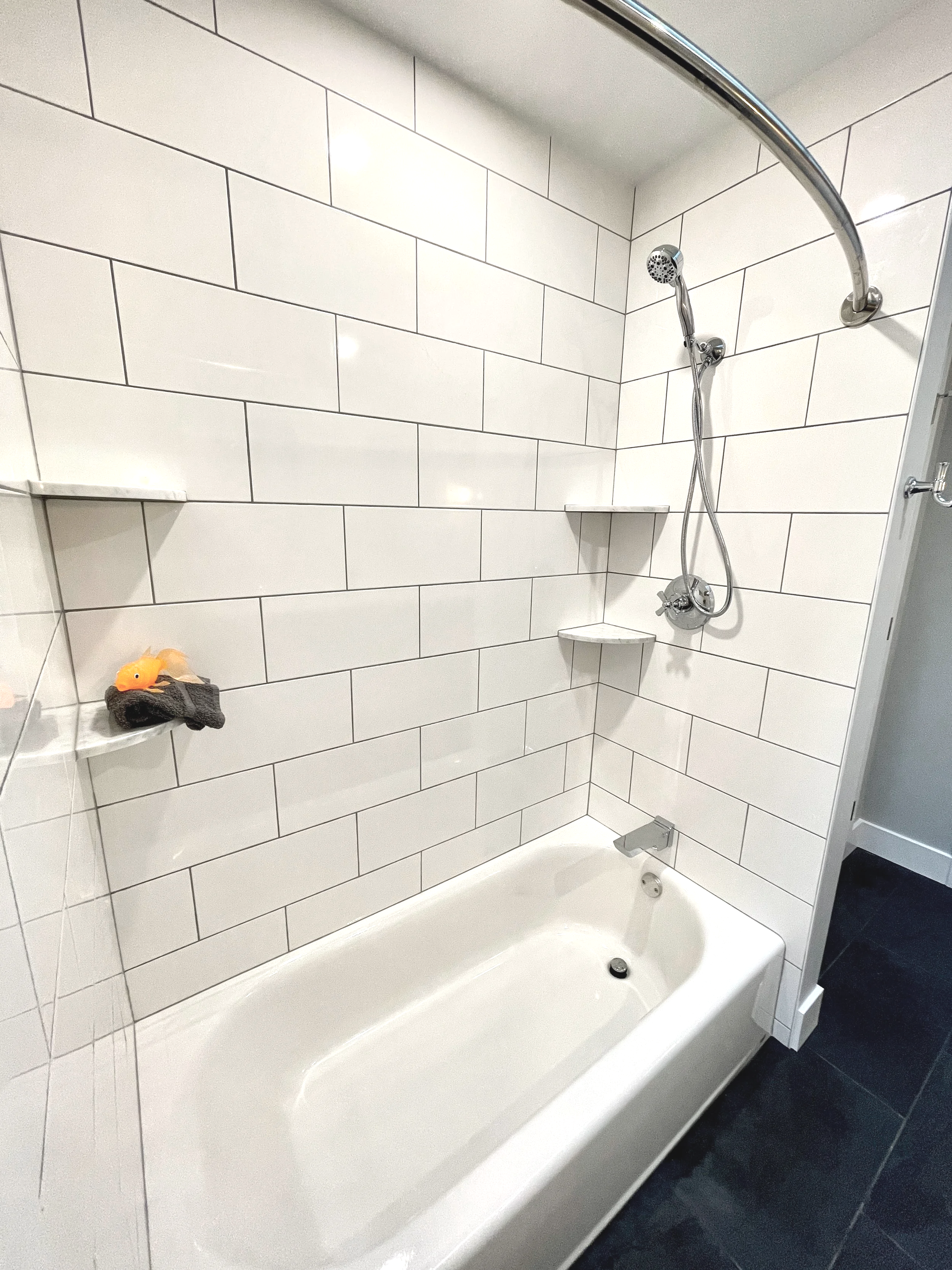 2022_Nascimento+Hall+Bath+Tub.png