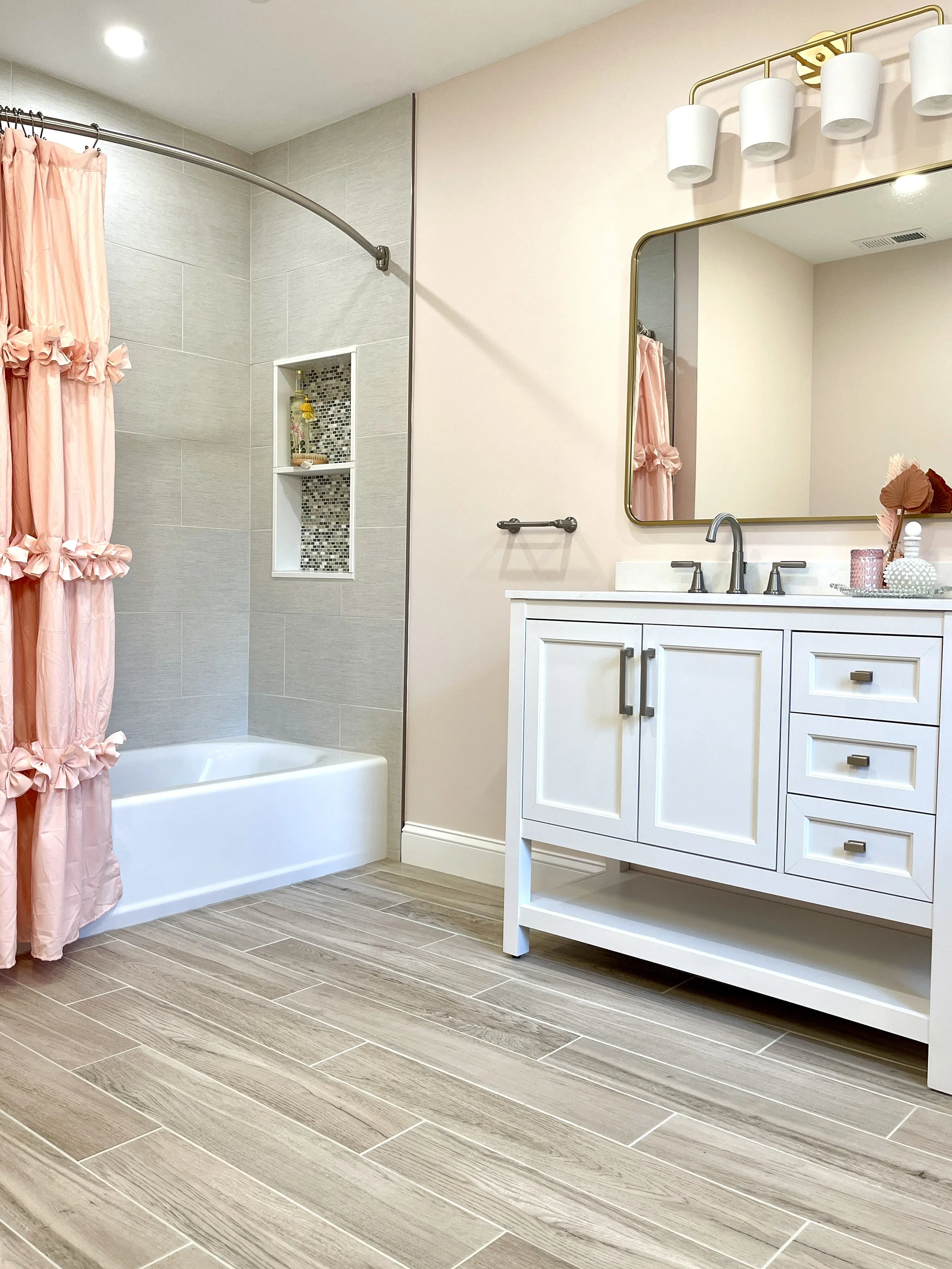 2025_Manno Khazan_Girls Bathroom_1 (2).JPG