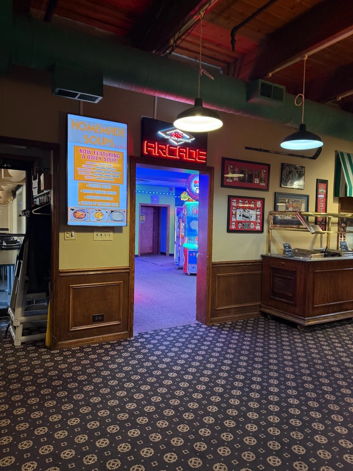 The arcade was EXTREMELY colorful with shapes and fun fonts or characters everywhere, further appealing to children even though the purpose of the visit was to go eat. The Arcade sticks out like a sore thumb amidst the buffet area, however, your eyes