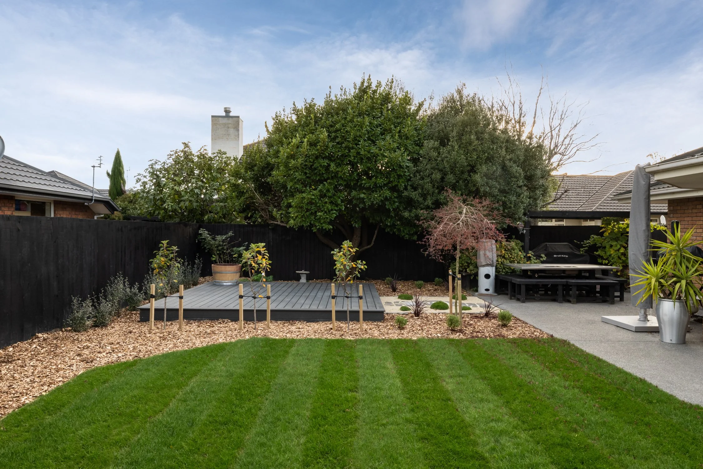 Baronet Lane Landscaping comparison-01B Web.jpg