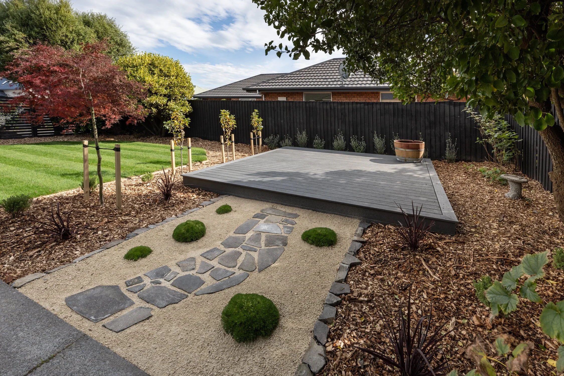 Baronet Lane Landscaping comparison-02B Web.jpg