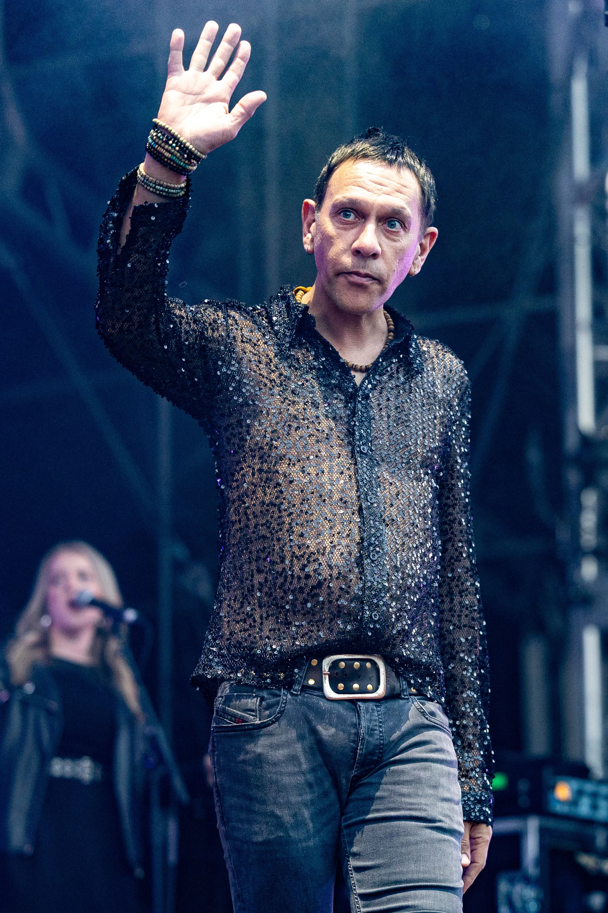 Shed Seven-2.JPG