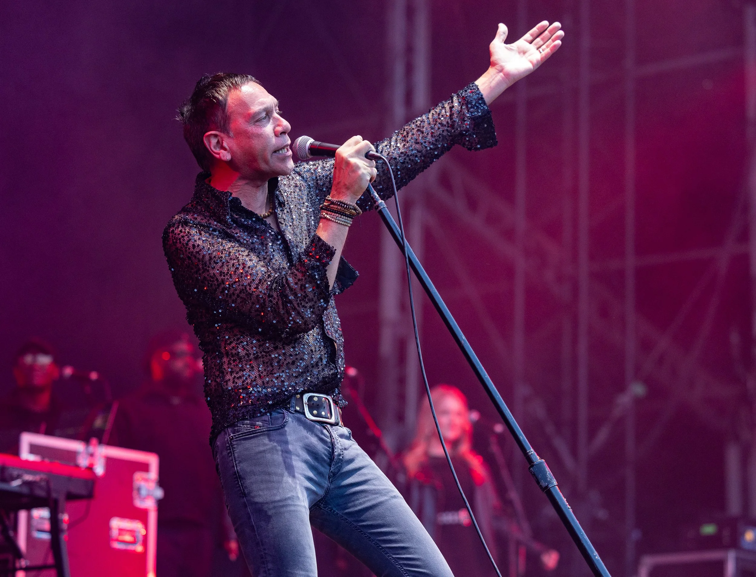 Shed Seven-4.JPG