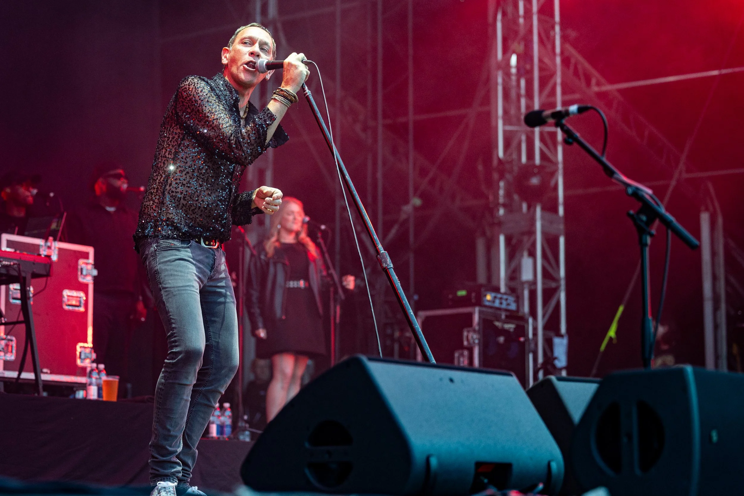 Shed Seven-3.JPG