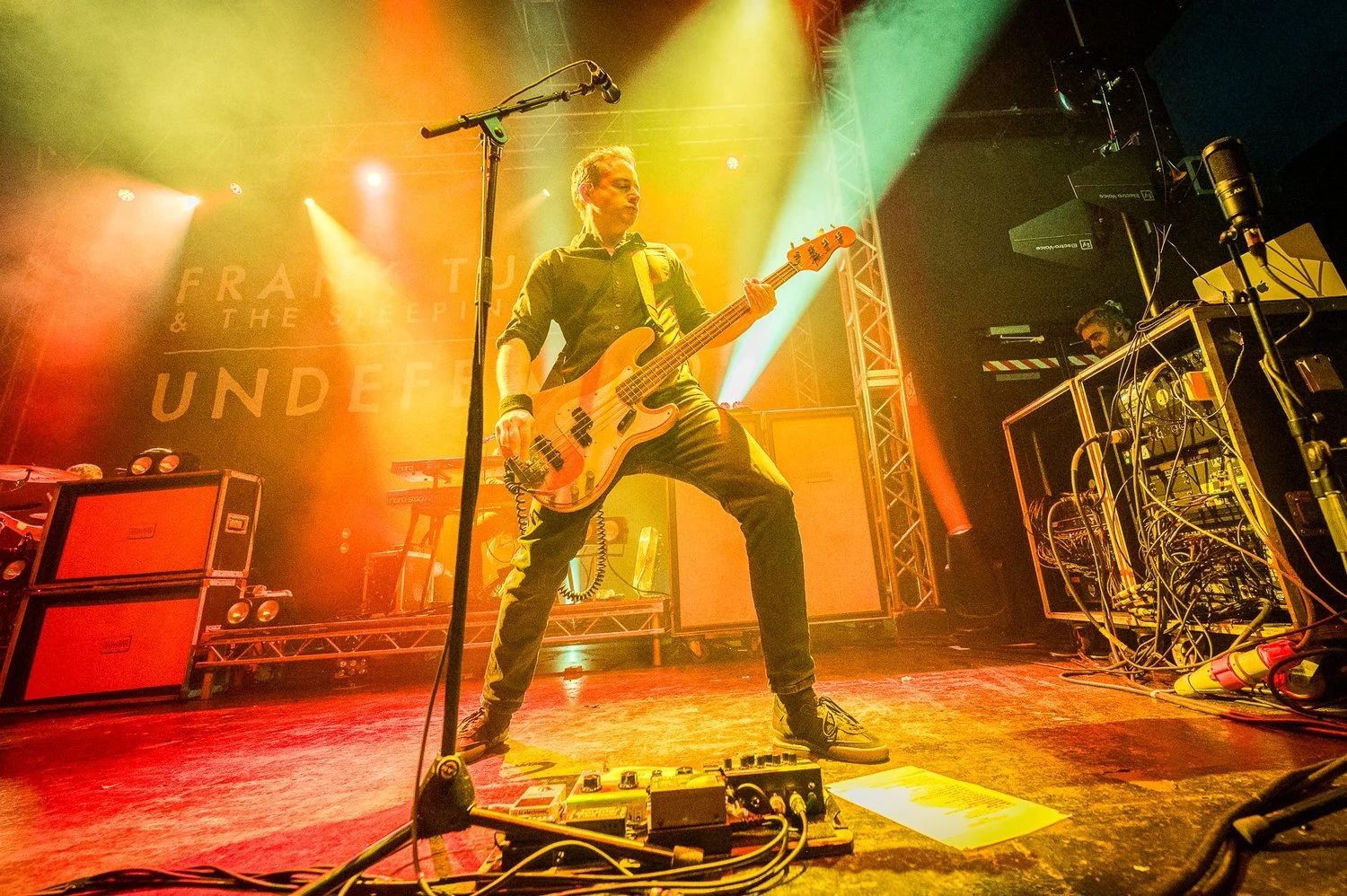 Sabrina+Ramdoyal+Photography_The+Modern+Record_Frank+Turner+and+The+Sleeping+Souls_Leeds+O2+Academy-30.jpg