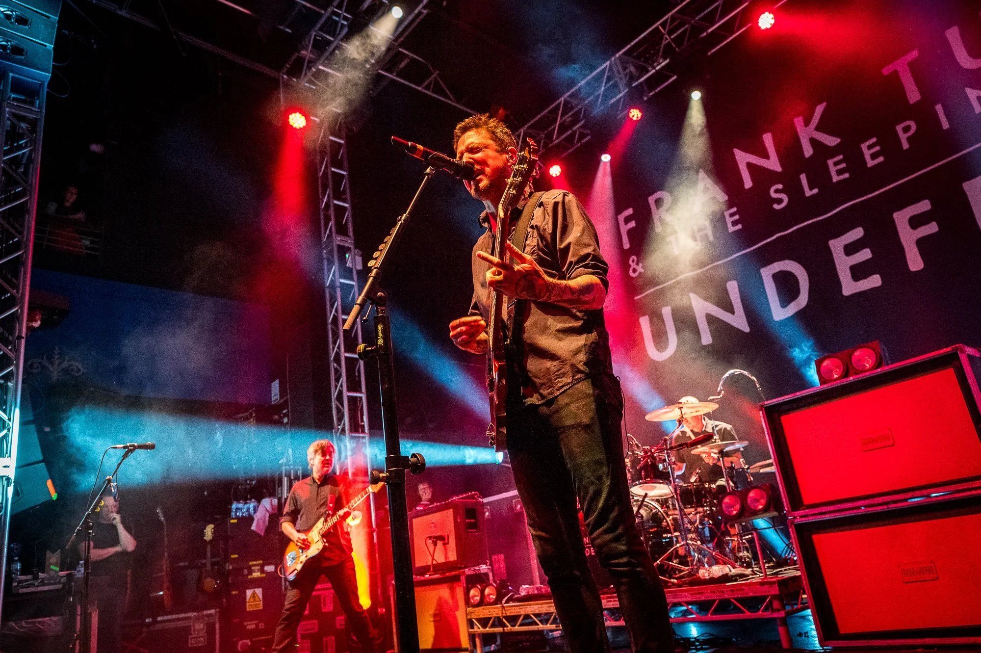Sabrina+Ramdoyal+Photography_The+Modern+Record_Frank+Turner+and+The+Sleeping+Souls_Leeds+O2+Academy-19.jpg