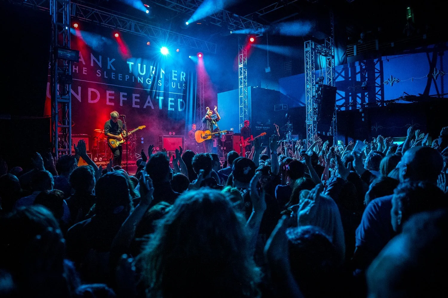 Sabrina+Ramdoyal+Photography_The+Modern+Record_Frank+Turner+and+The+Sleeping+Souls_Leeds+O2+Academy-53.jpg