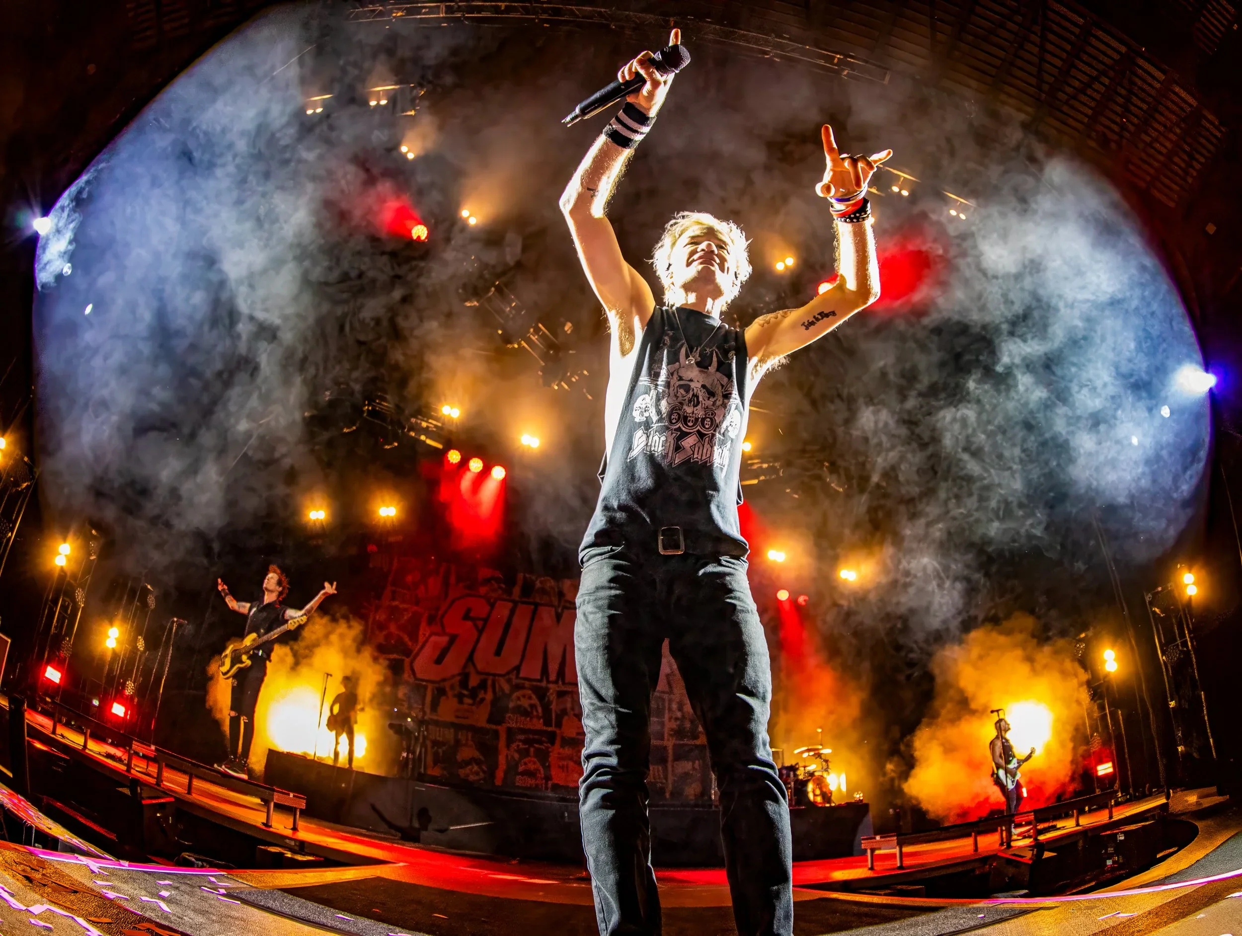sum 41 // first direct arena, leeds