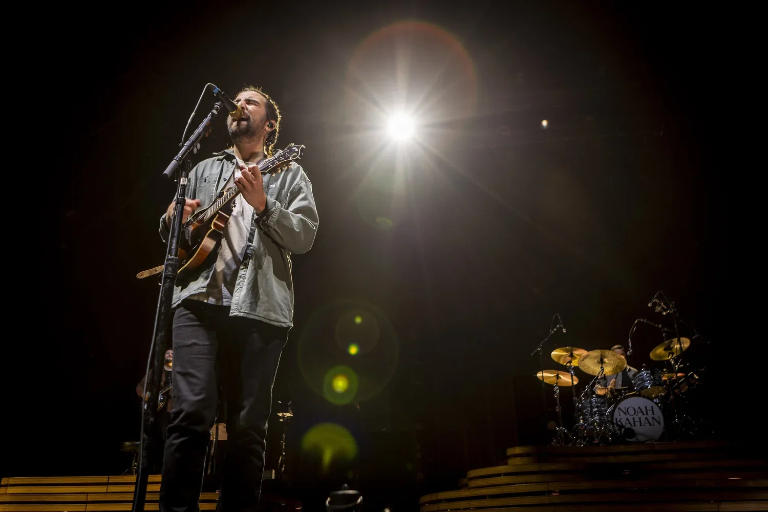 11+Feb+24_Noah+Kahan_Glasgow_OVO+Hydro_KevinKerr1010-9826.webp