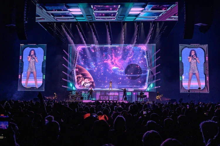 Shania+Twain@+The+OVO+Hydro,+Glasgow,+Scotland22-09-202311.webp
