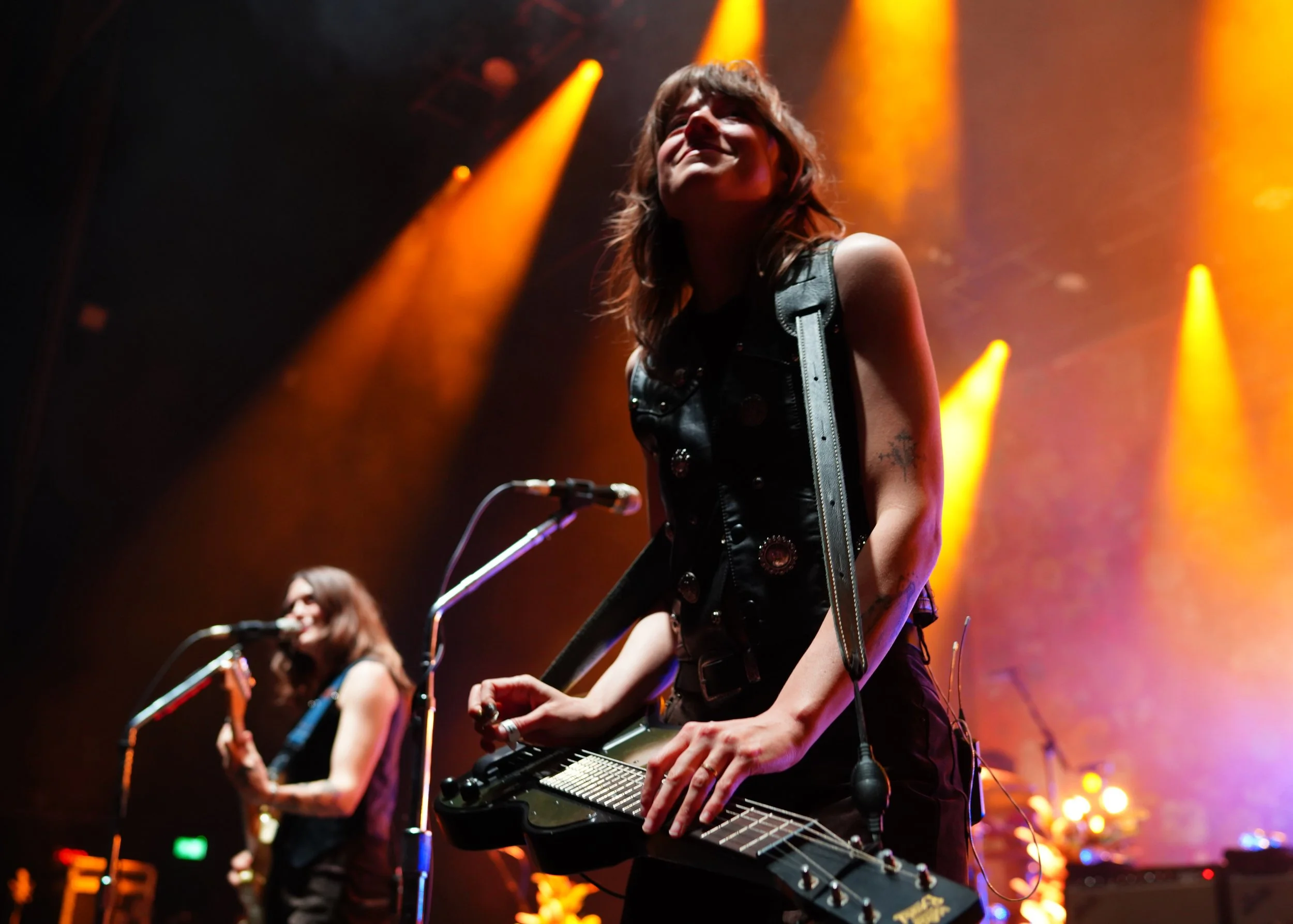 Larkin Poe 10.JPG
