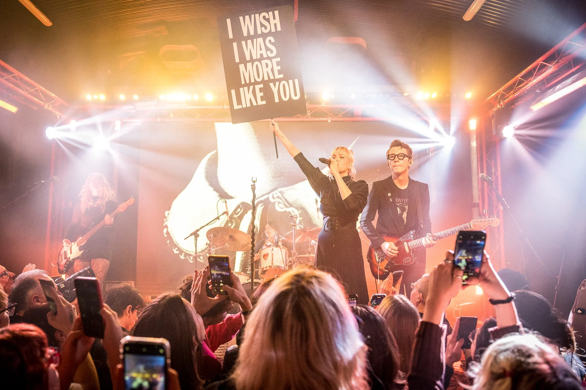 SUNDAY (1994) // GORILLA, MANCHESTER