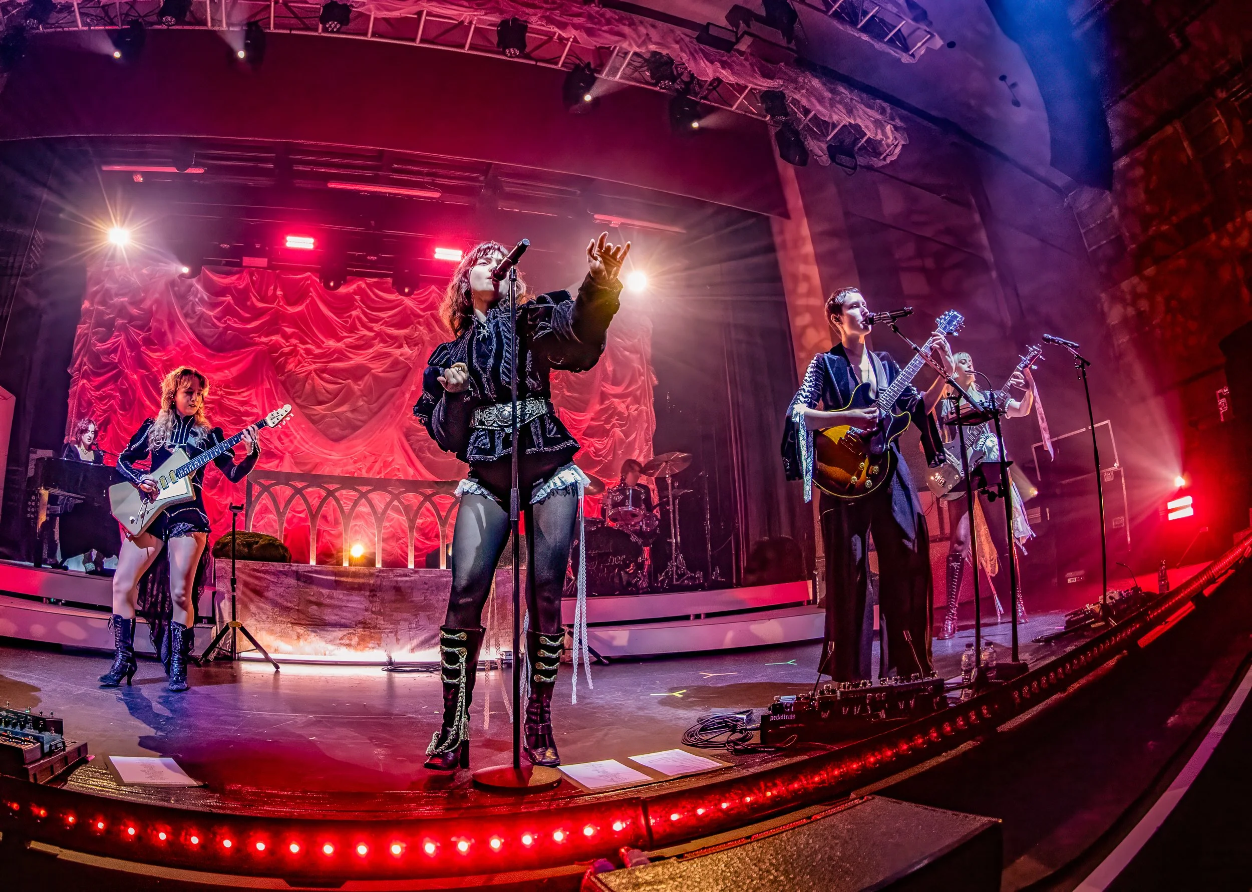 The Last Dinner Party-7.JPG