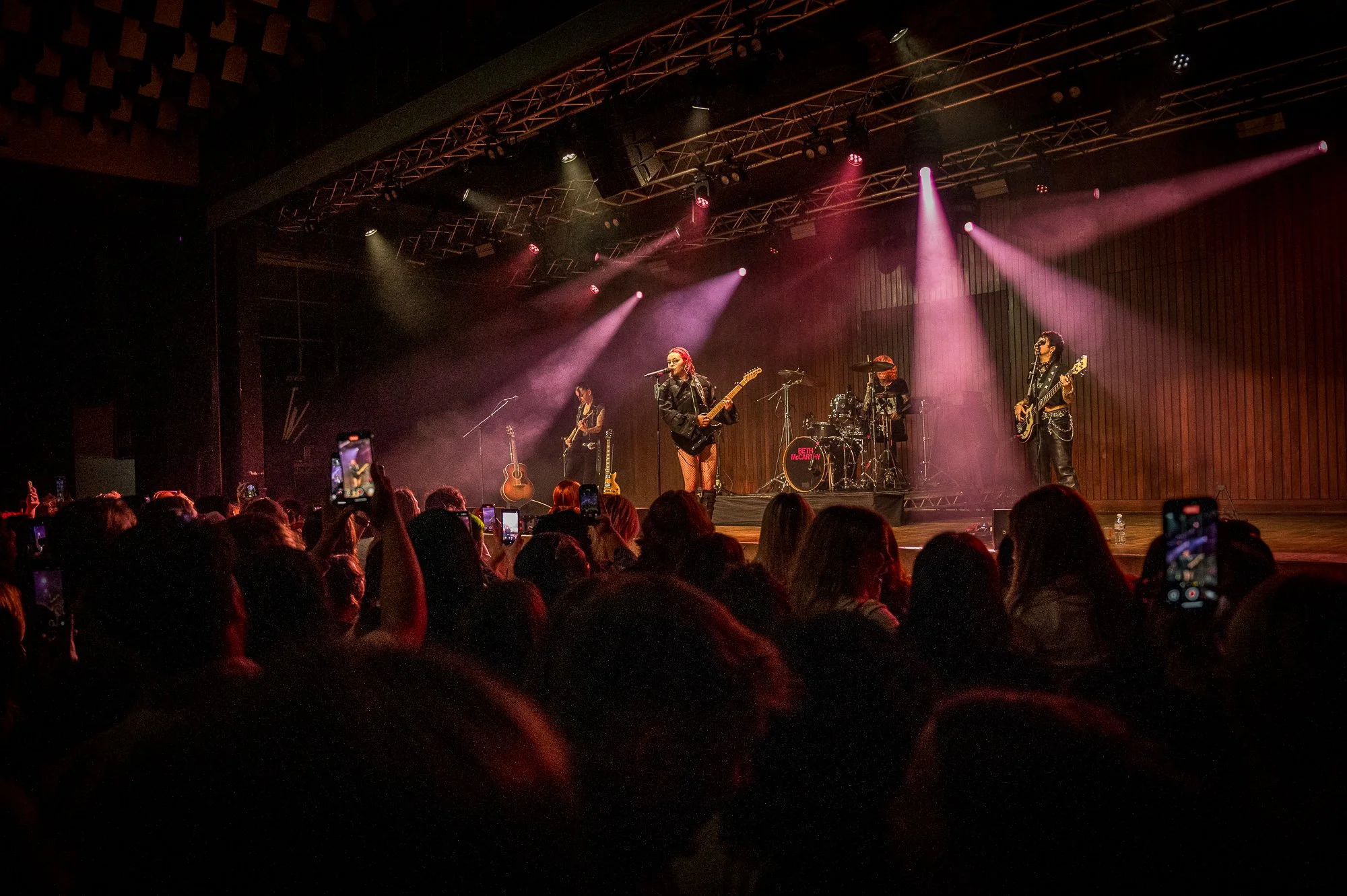 Sabrina Ramdoyal Photography_SpinVybe_Beth McCarthy_Manchester New Century Hall-62.jpg