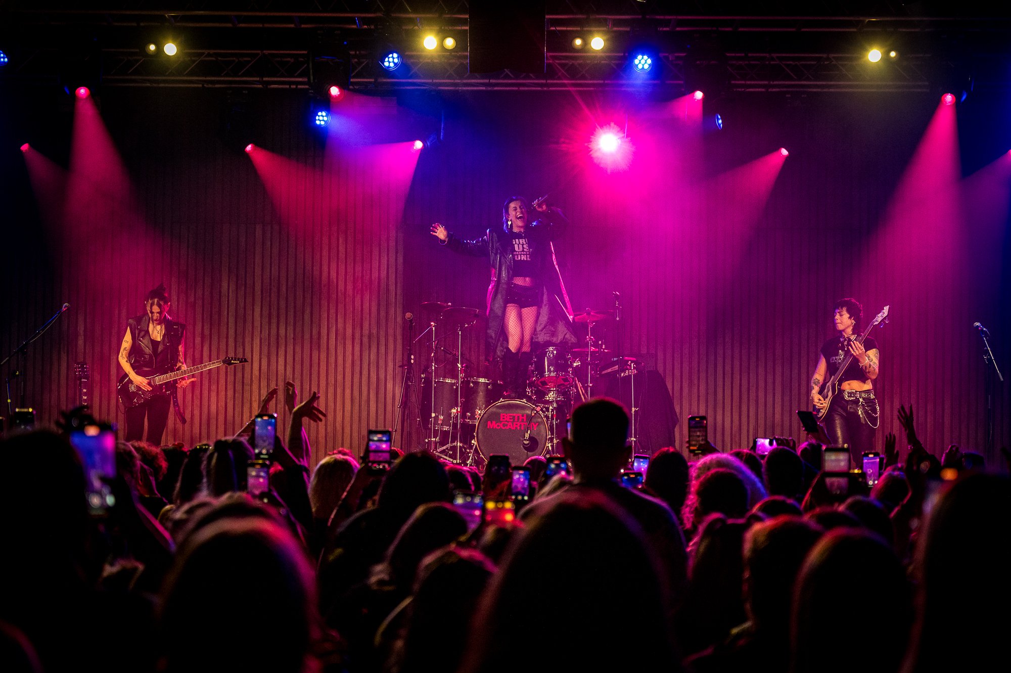 Sabrina Ramdoyal Photography_SpinVybe_Beth McCarthy_Manchester New Century Hall-99.jpg