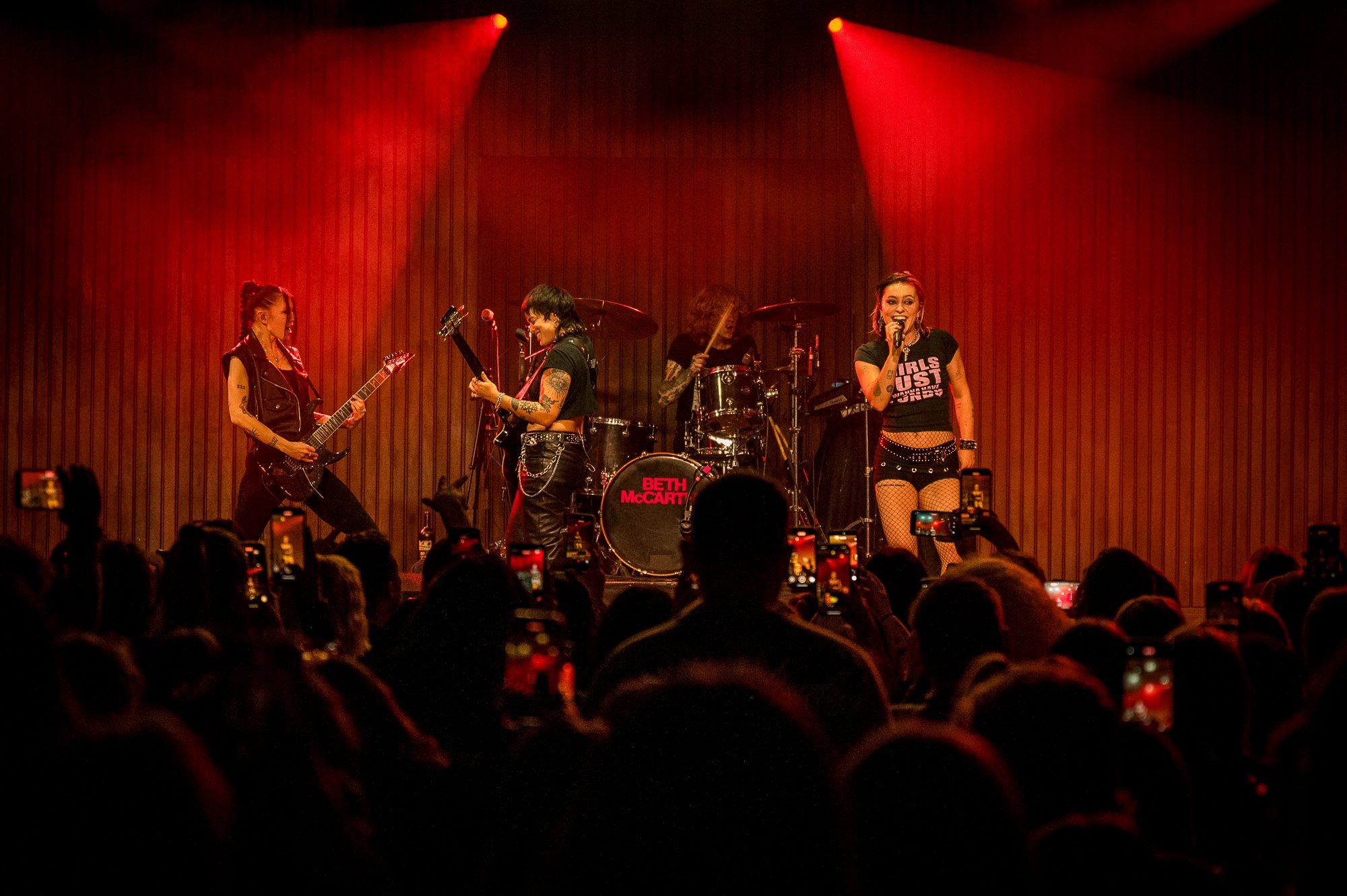 Sabrina Ramdoyal Photography_SpinVybe_Beth McCarthy_Manchester New Century Hall-105.jpg