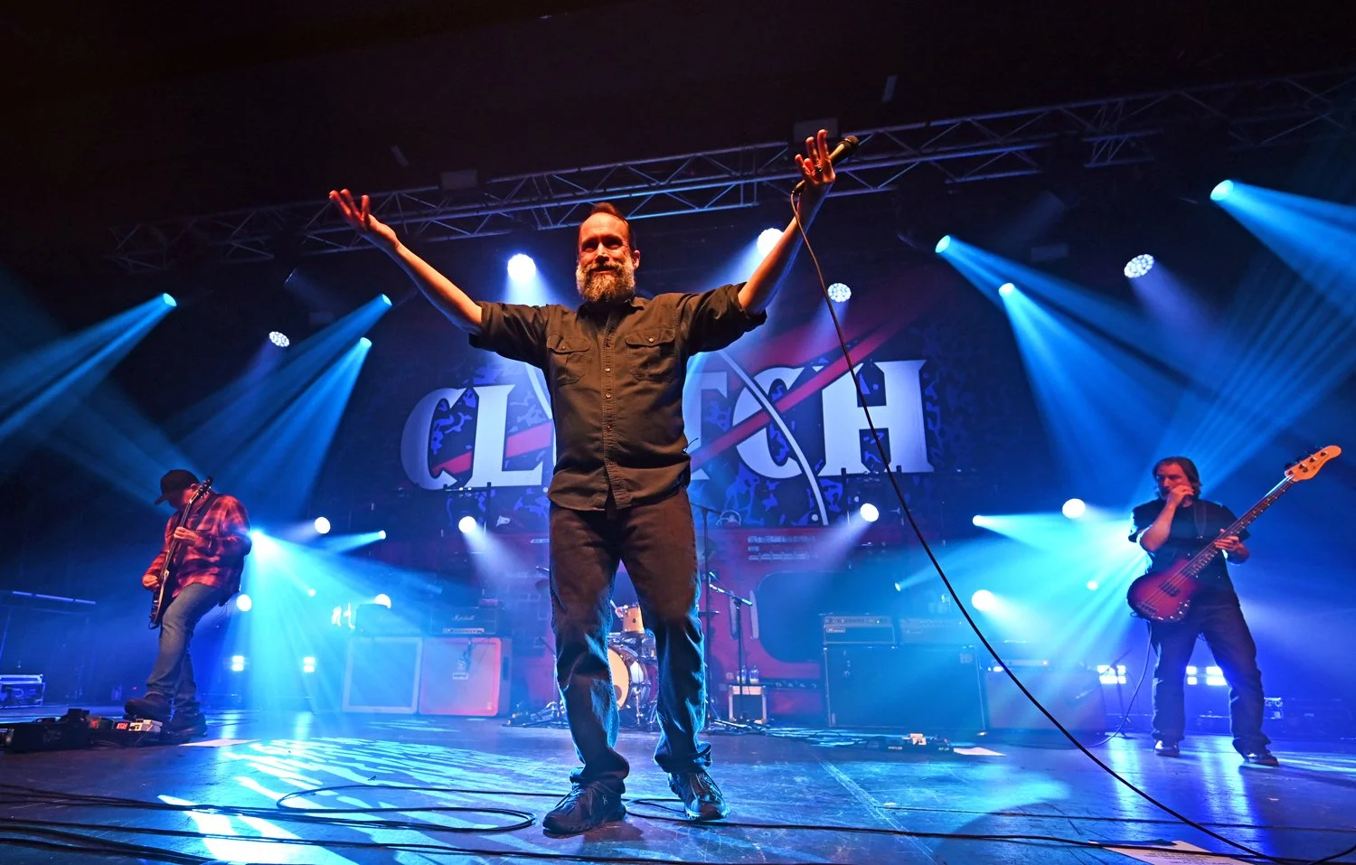 CLUTCH 01 @ TREV EALES.jpg