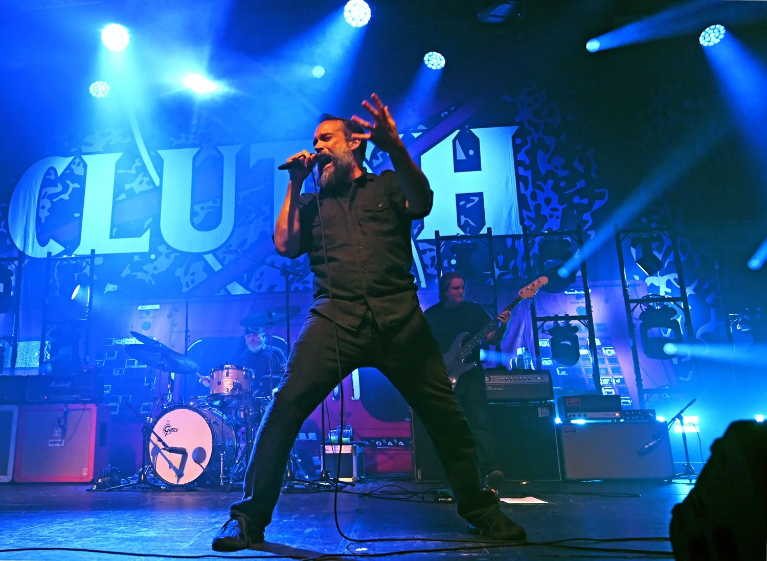 CLUTCH 07 @ TREV EALES.jpg