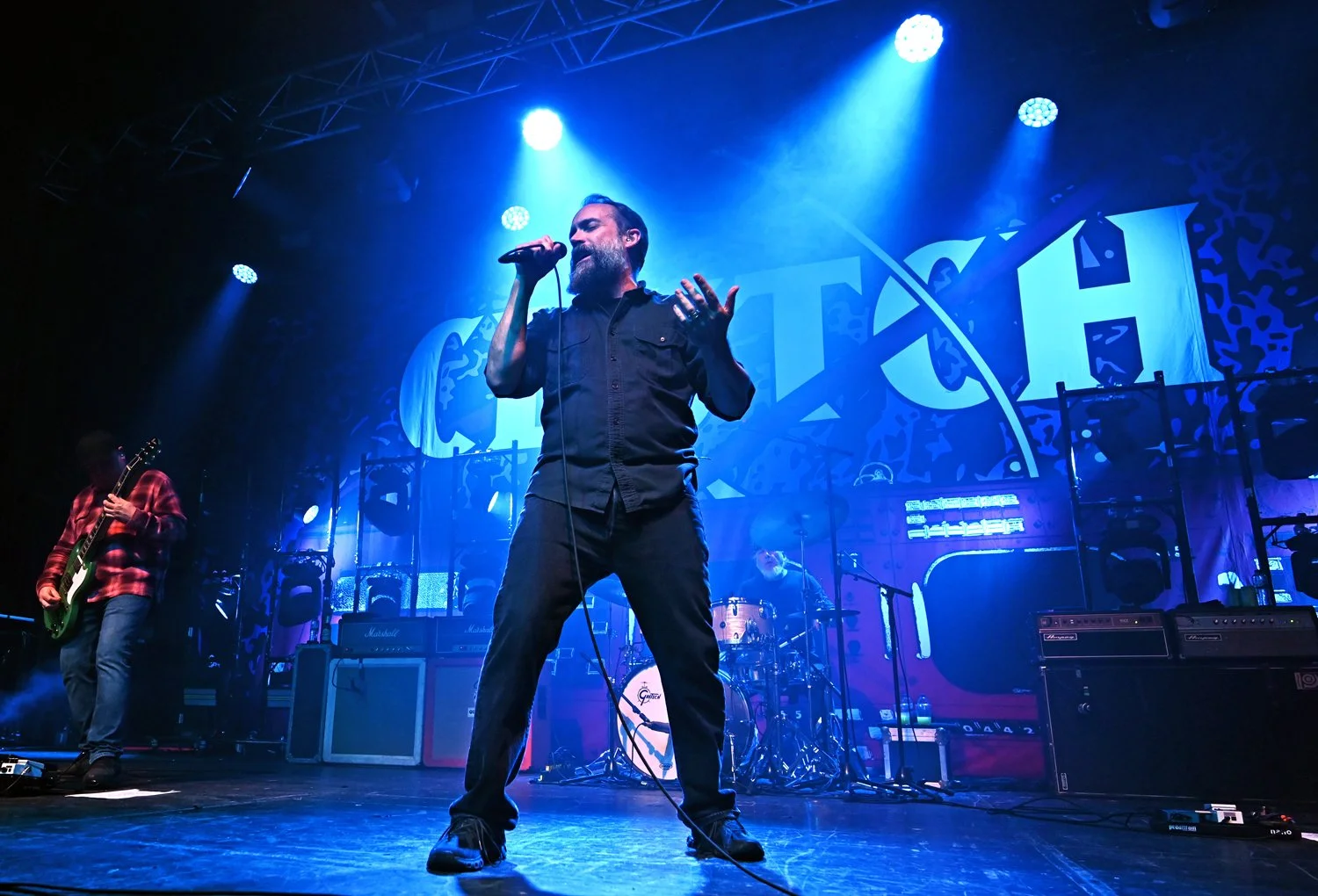 CLUTCH 09 @ TREV EALES.jpg