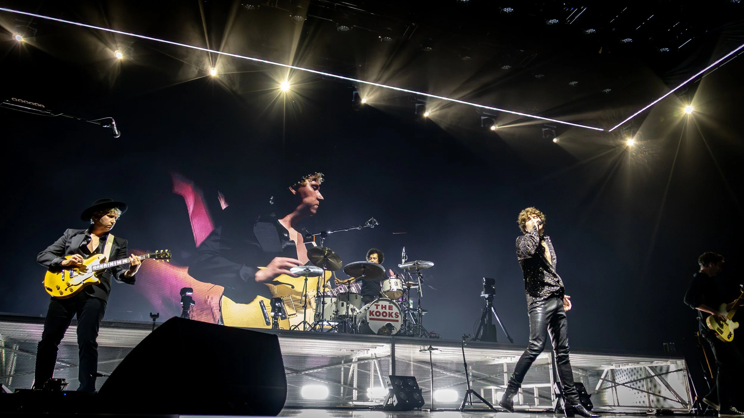 @snapsbyrogan-TheKooks25-CoopLive-03.jpg