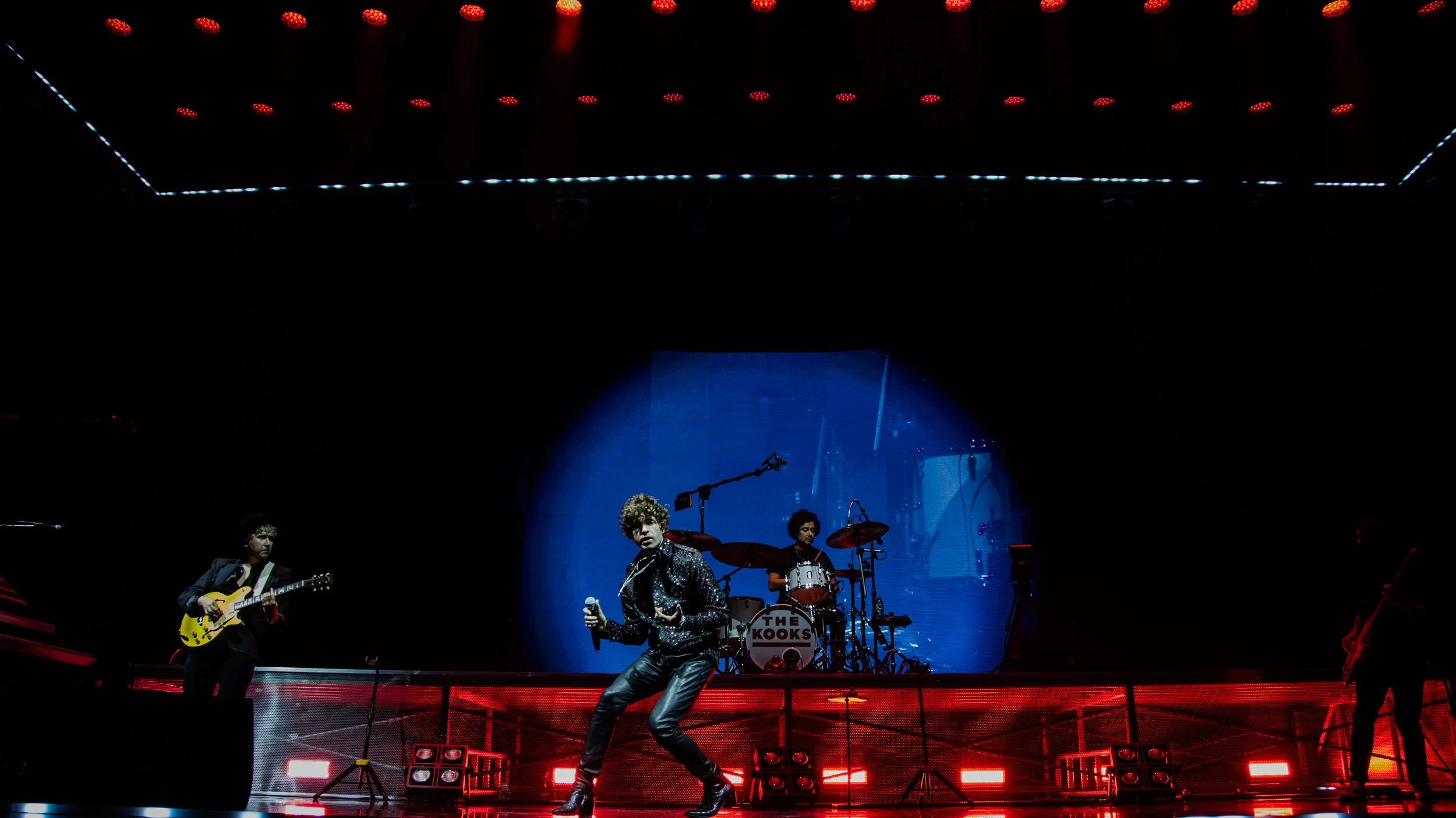 @snapsbyrogan-TheKooks25-CoopLive-05.jpg