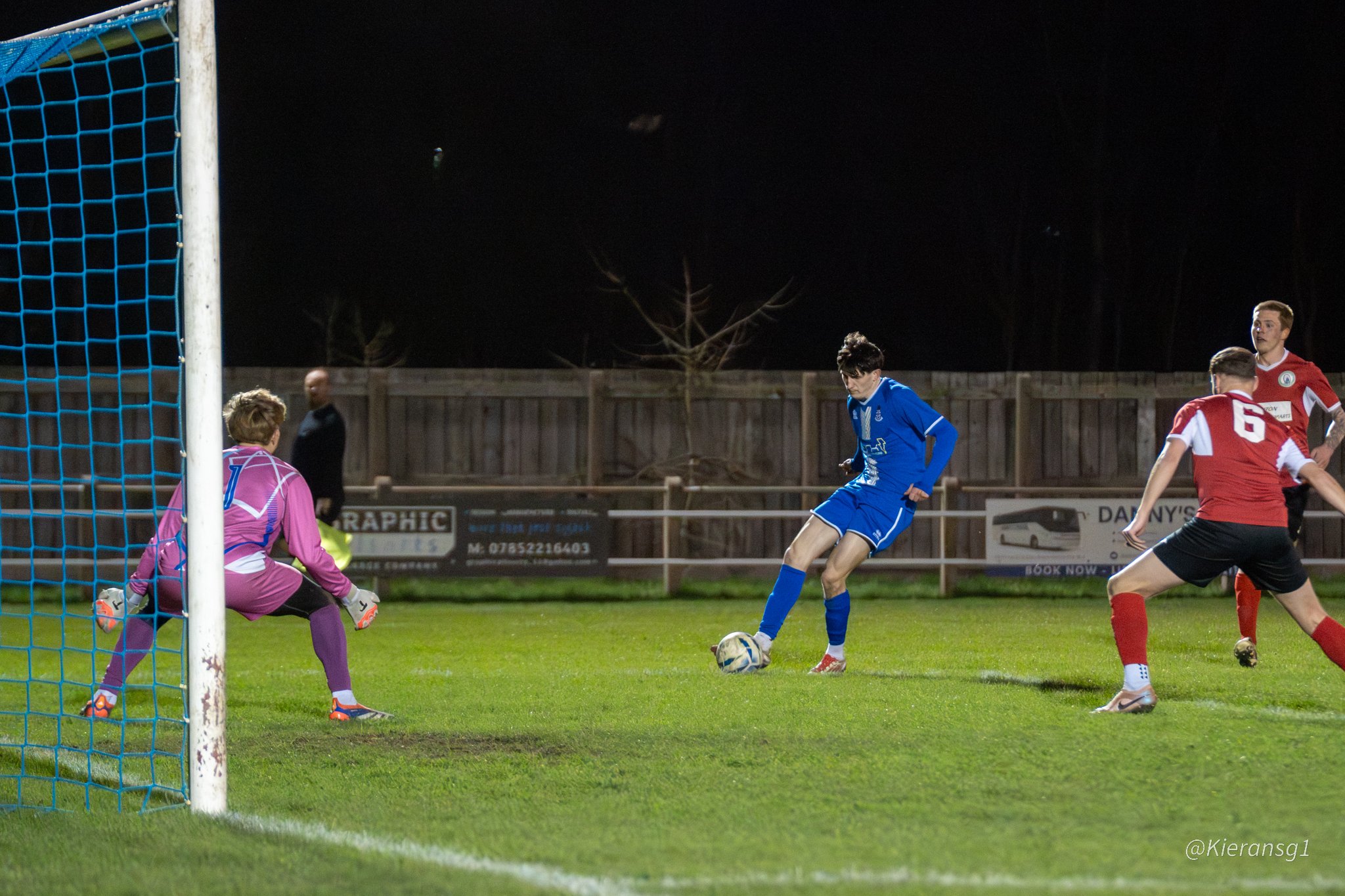 Jarrow FC vs West Allotment Celtic-14.jpg