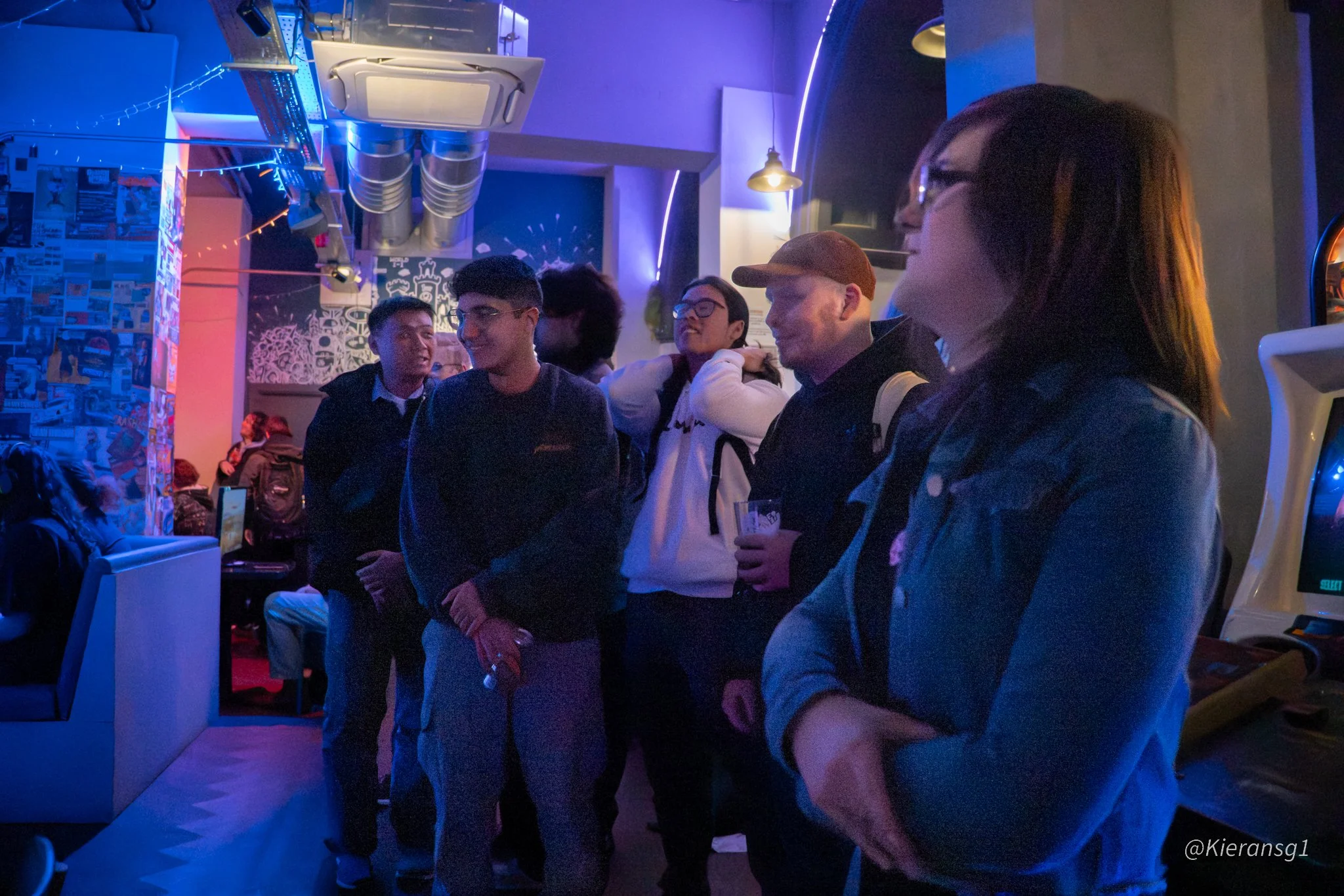 Redd's Black Market #2-17.jpg