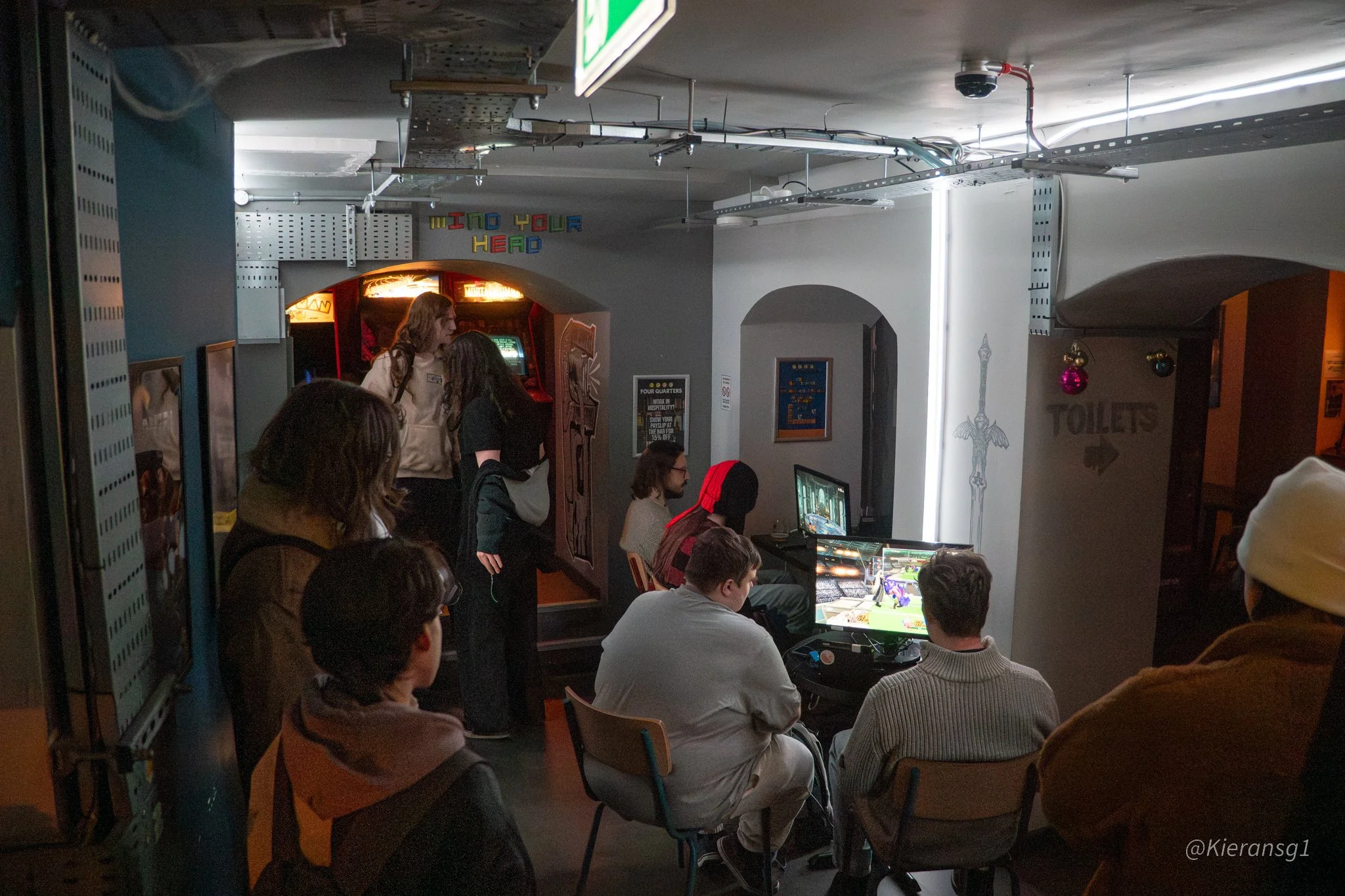 Redd's Black Market #1-05.jpg