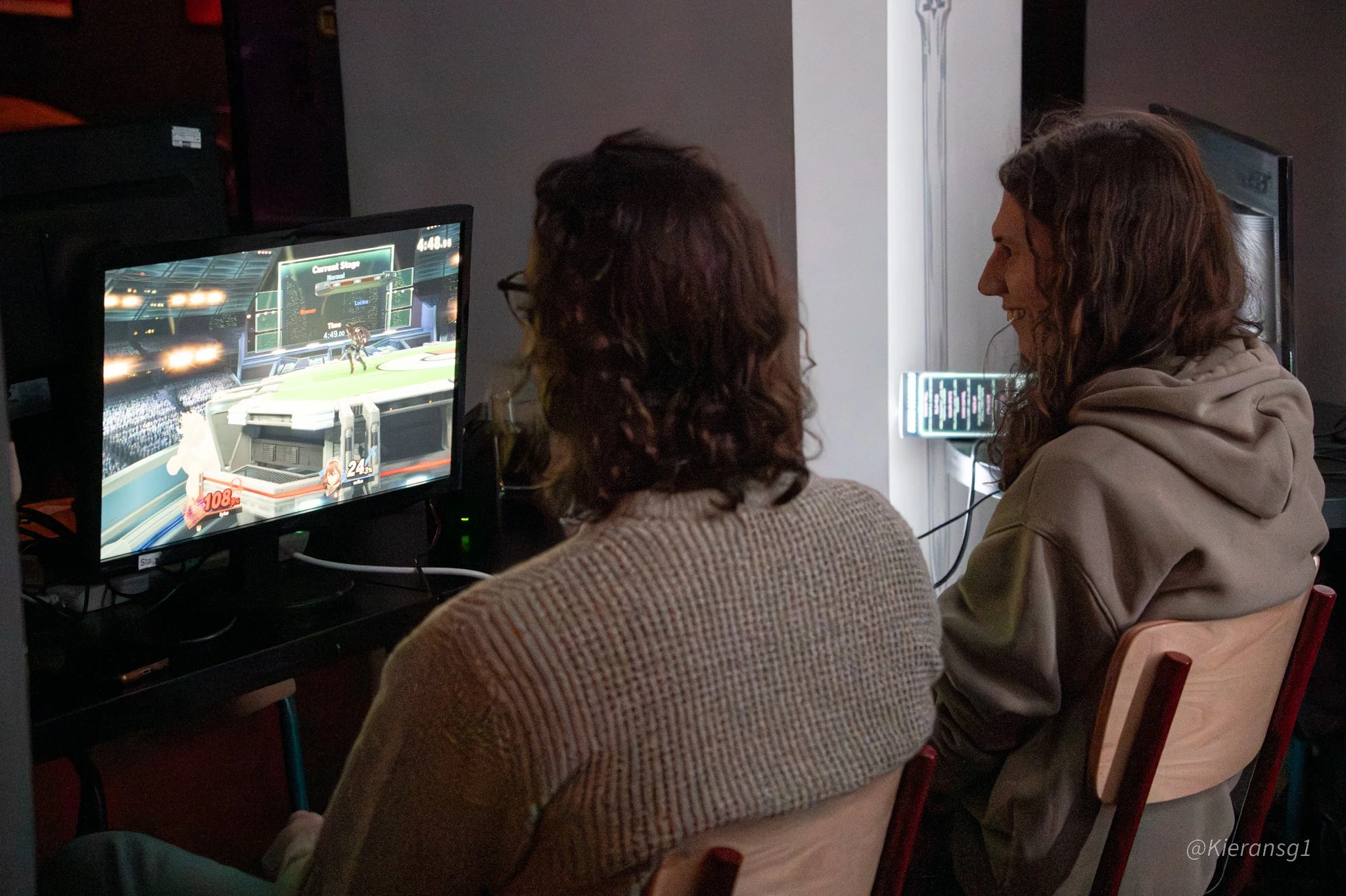 Redd's Black Market #1-03.jpg