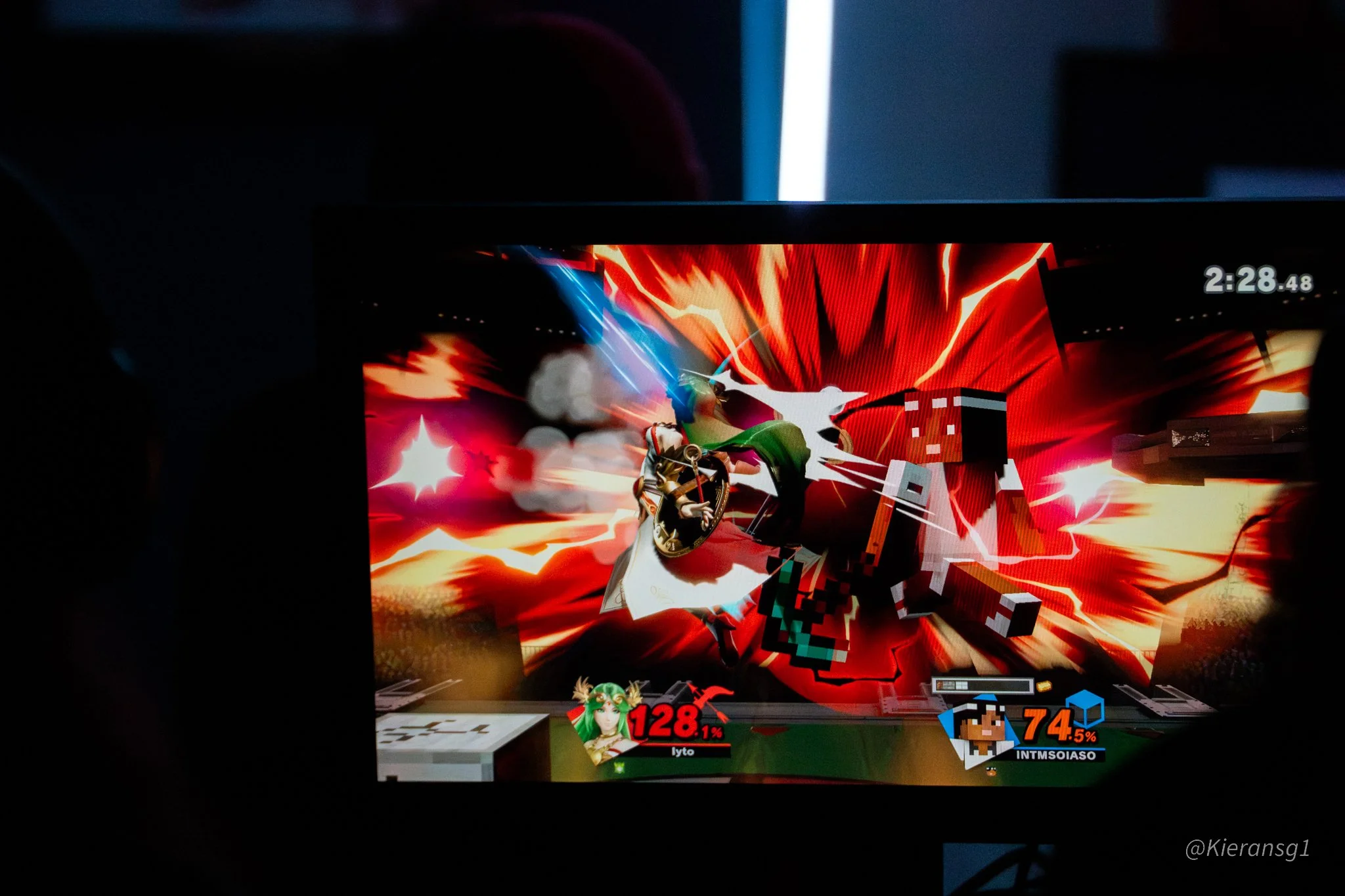 Redd's Black Market #1-52.jpg