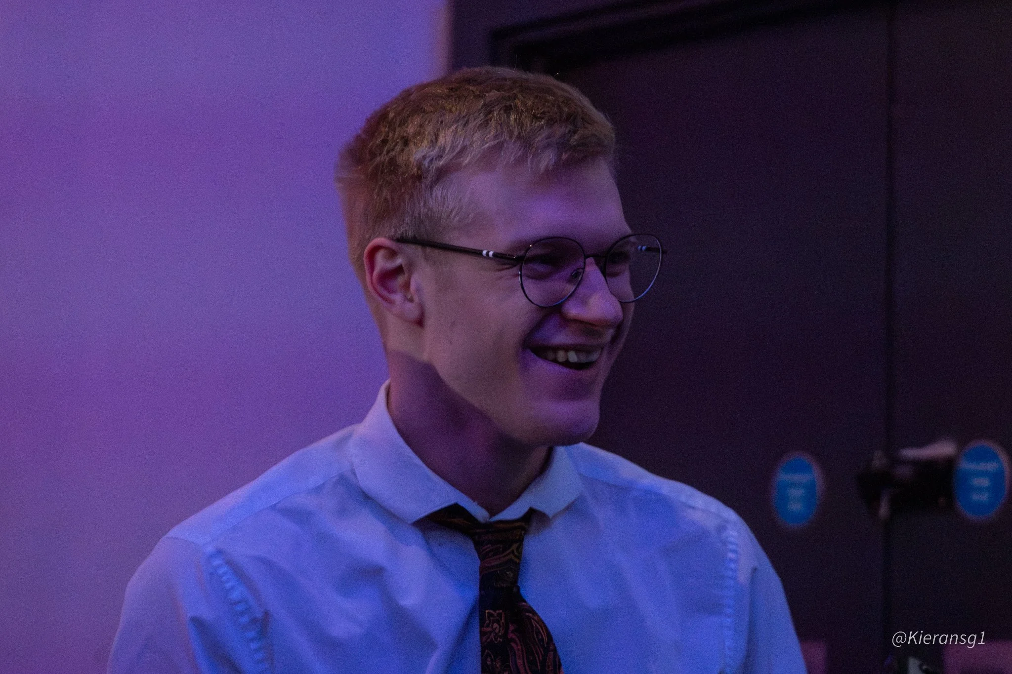 Redd's Black Market #3-4.jpg