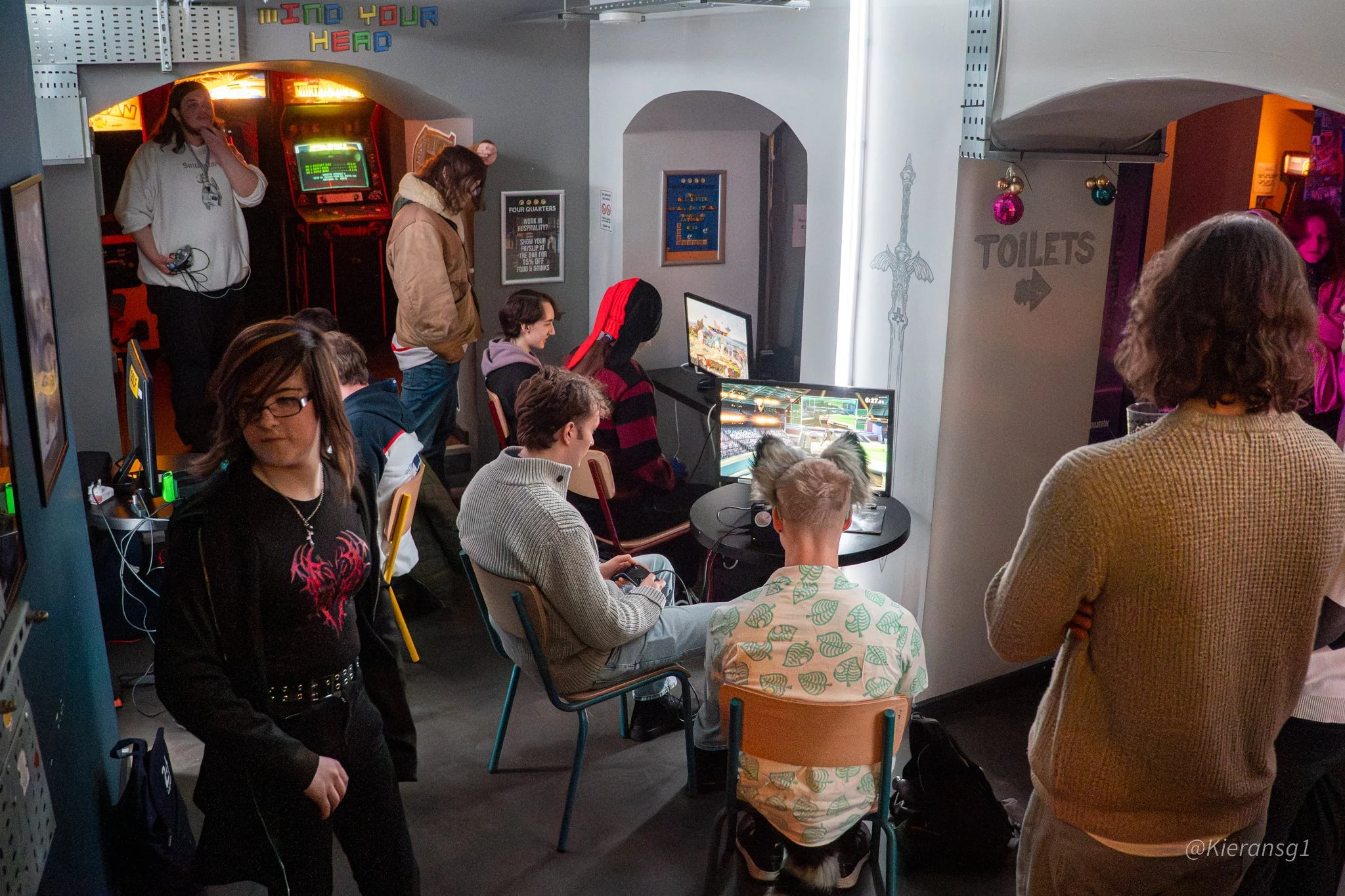 Redd's Black Market #1-25.jpg