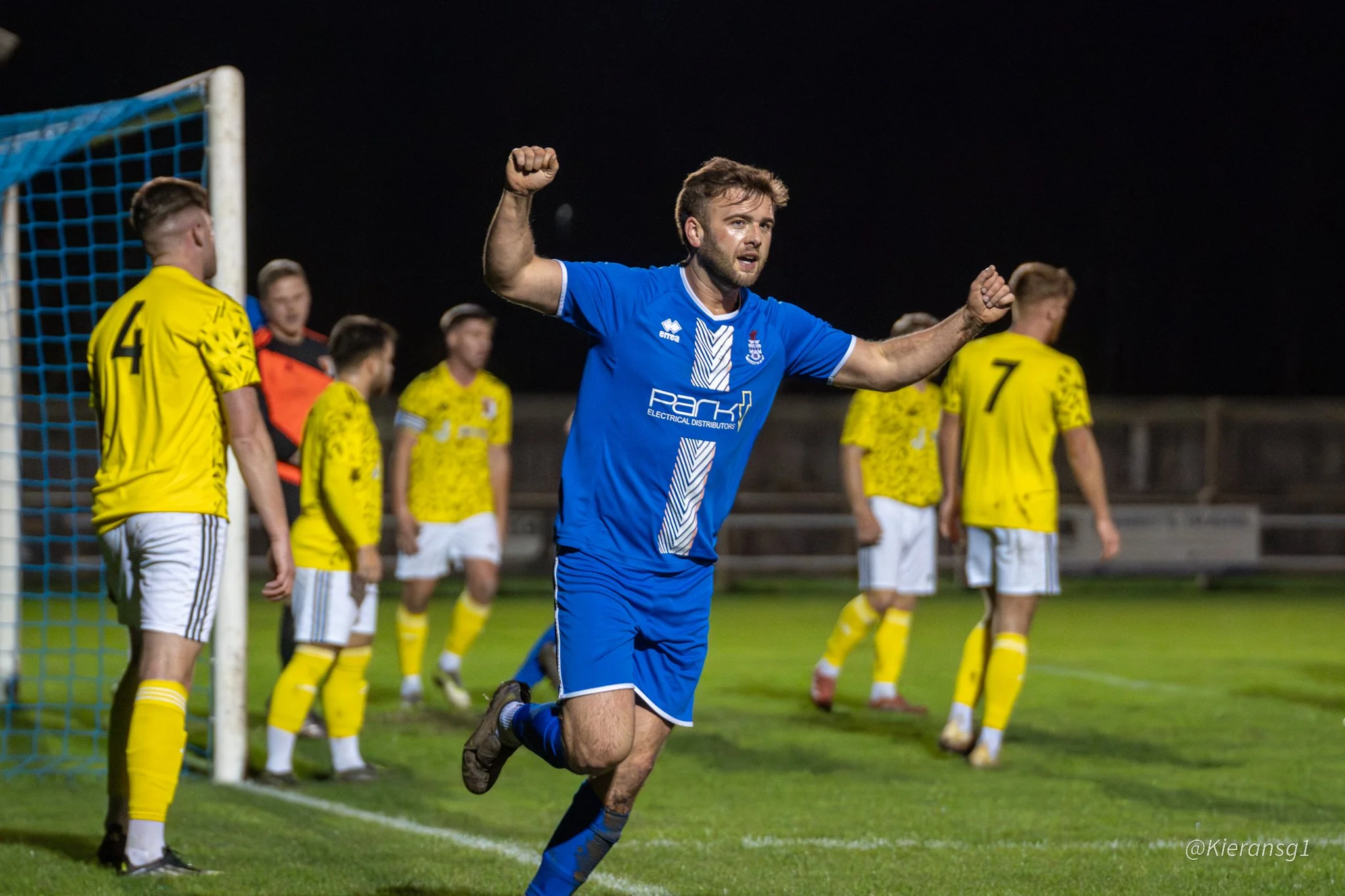 Jarrow FC vs Sunderland RCA-2.jpg