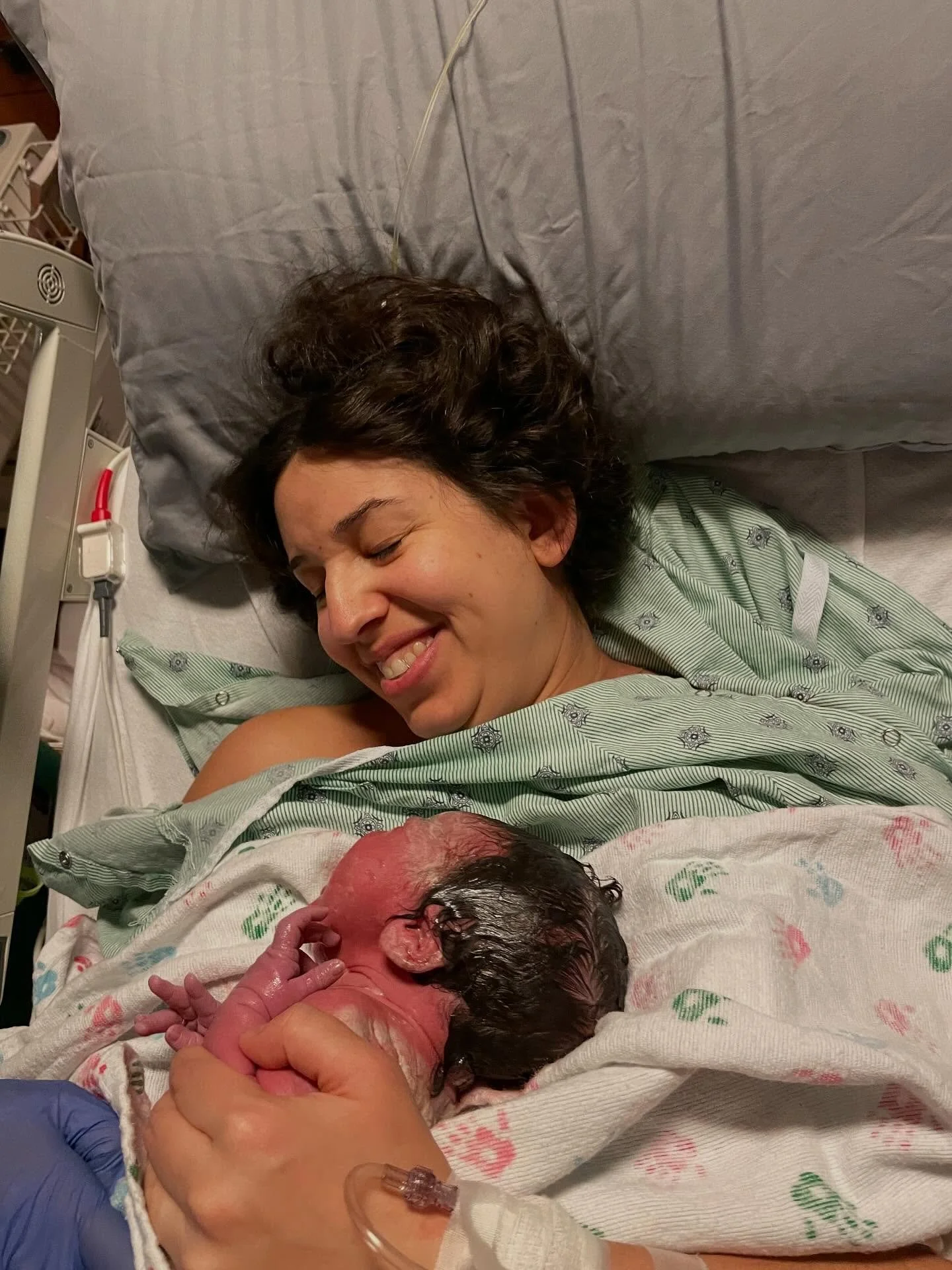 A year ago today my bestie brought this sweet little nugget into the world 🥹 Now Ellie Belly is a whole year old and has such a big beautiful, personality! It&rsquo;s the best getting to support my friends as they become parents 🥰 Then the joy just