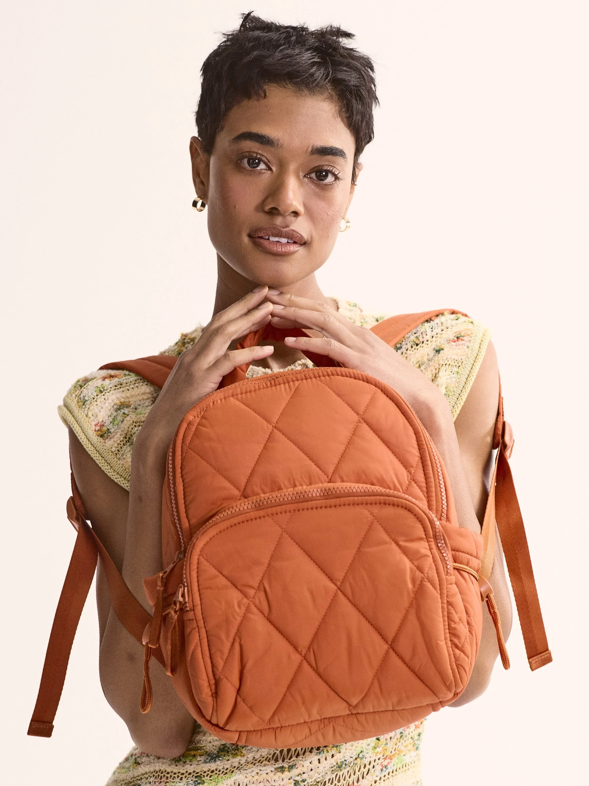 VB_Studio_S09_Small Banbury Backpack_0218.jpg