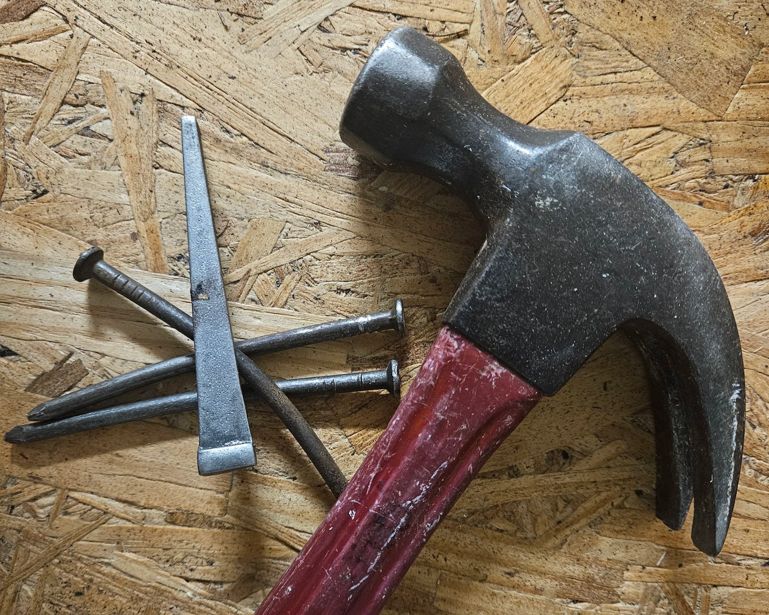 Hammer and nails for house building