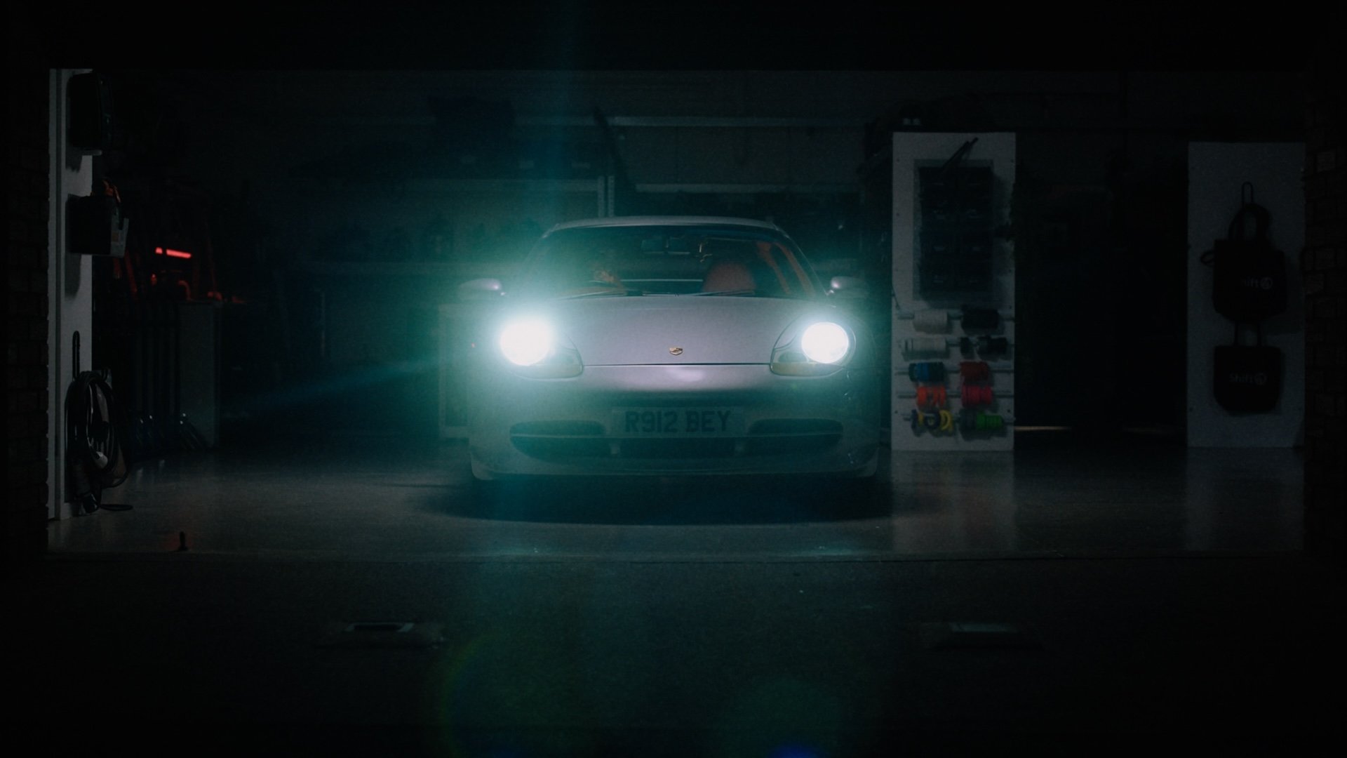 Porsche-911-996-brand-documentary-matt-page-film-director-james-copson10.jpg